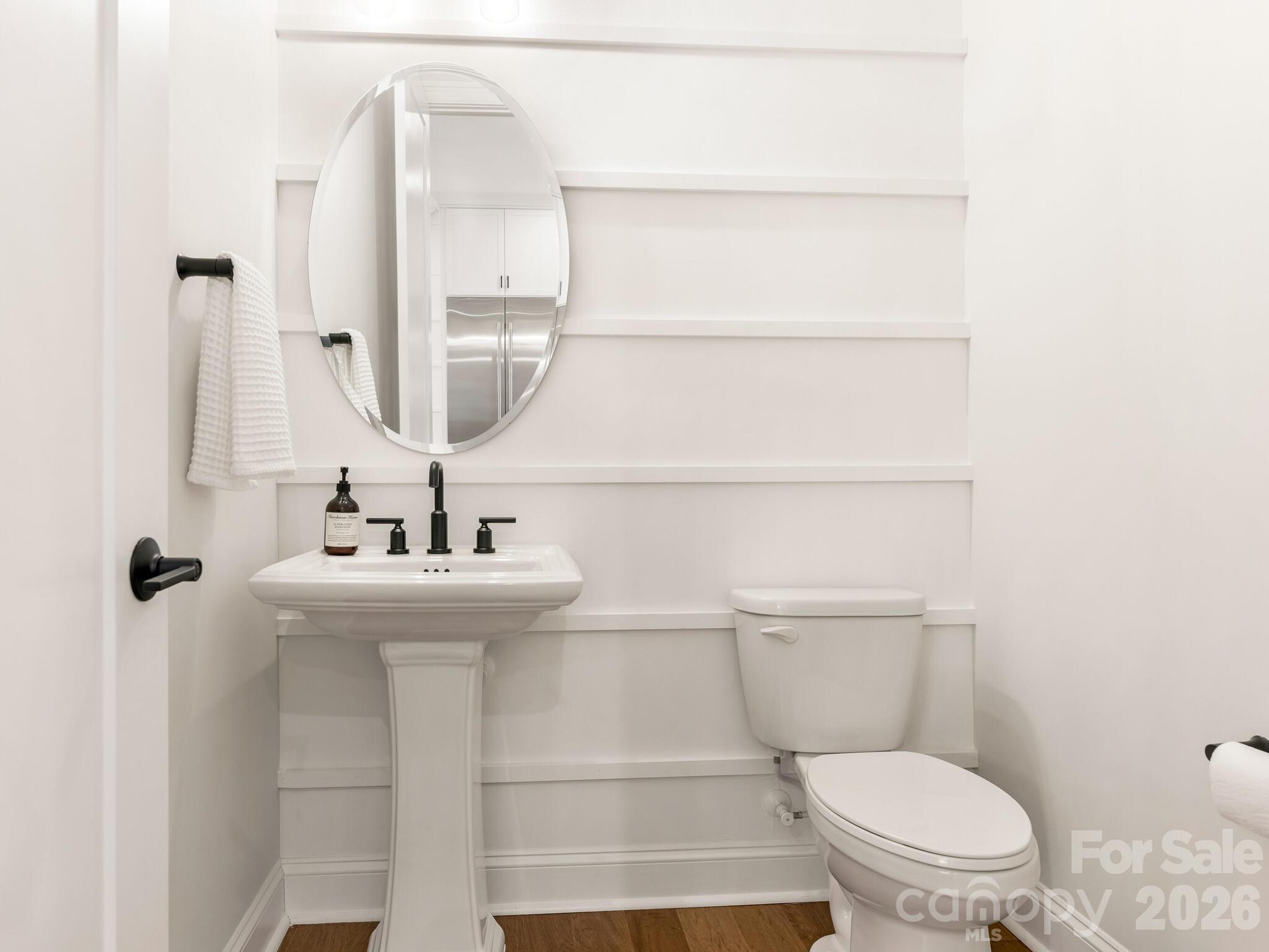 2555 Deacon Avenue Property Photo 14