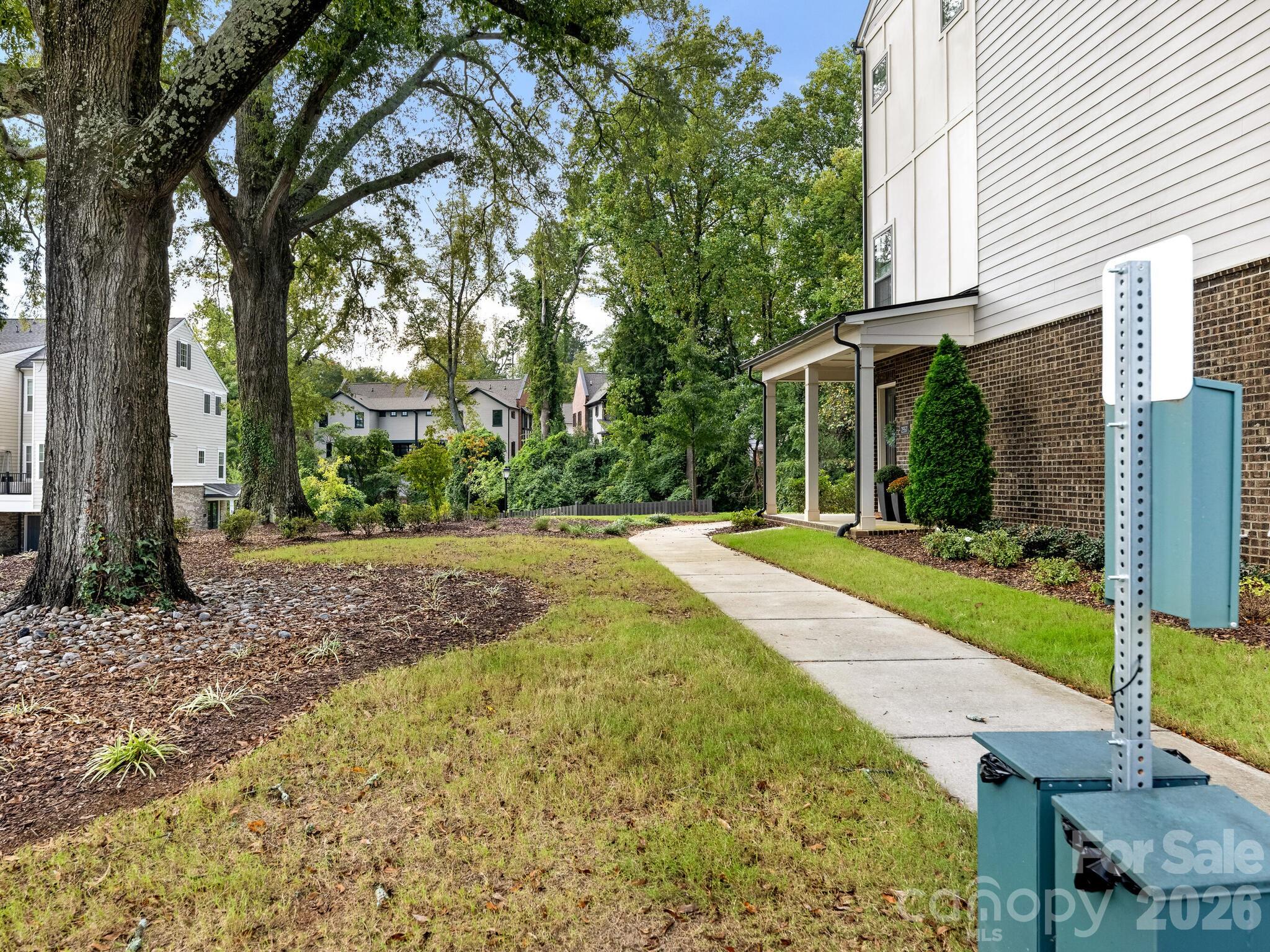 2555 Deacon Avenue Property Photo 30