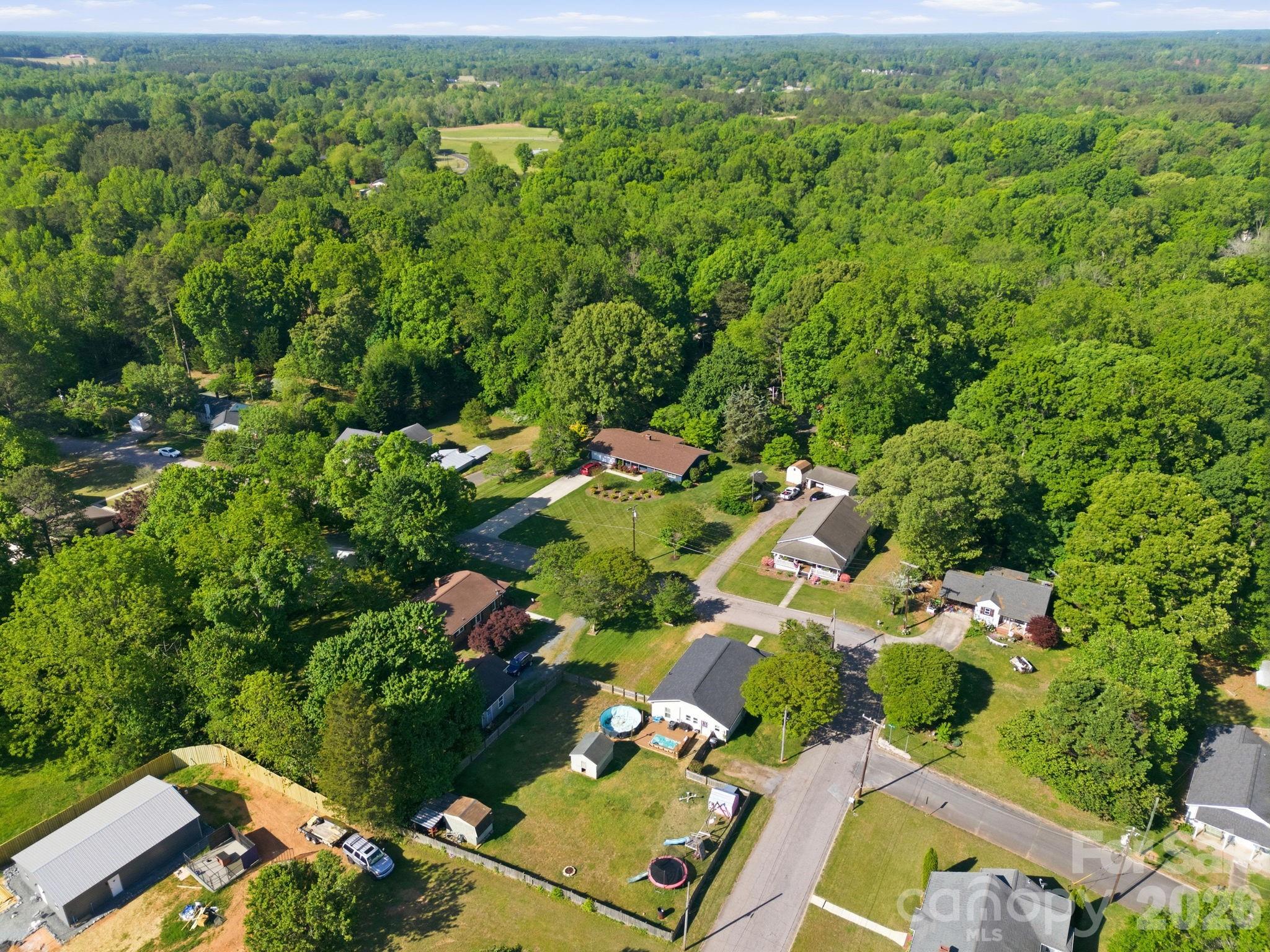 305 Bost Circle Property Photo 34