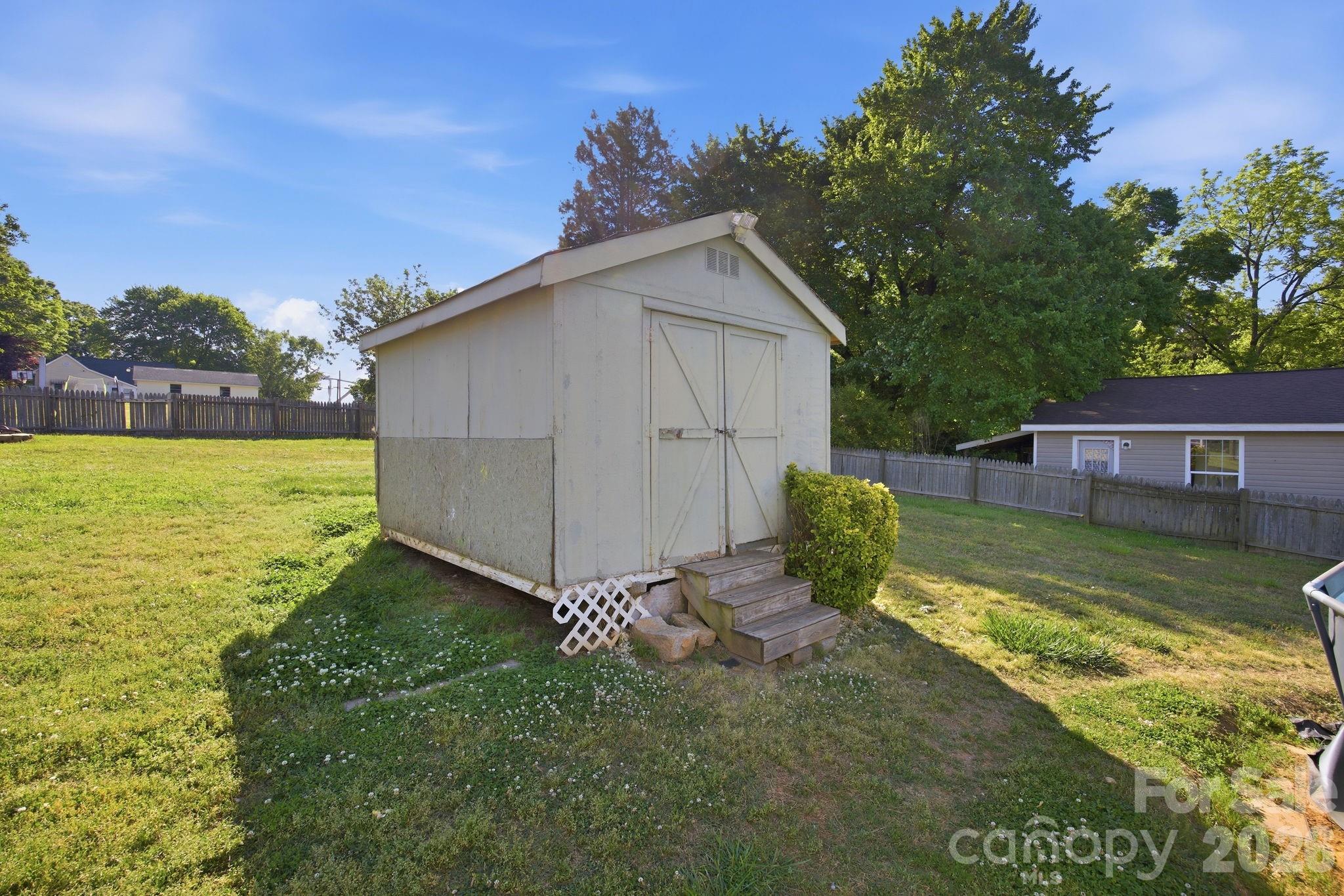 305 Bost Circle Property Photo 42