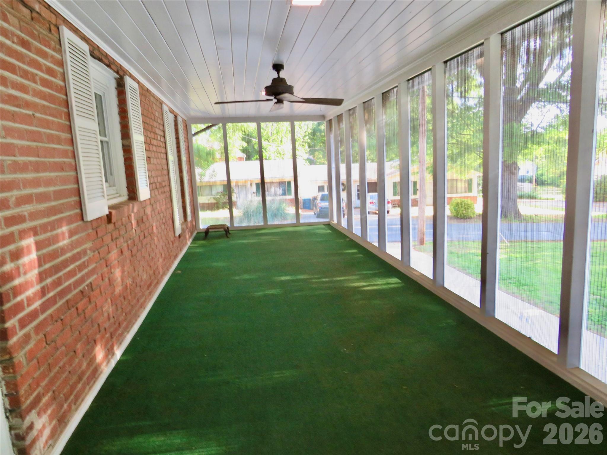 151 S Magnolia Street Property Photo 35