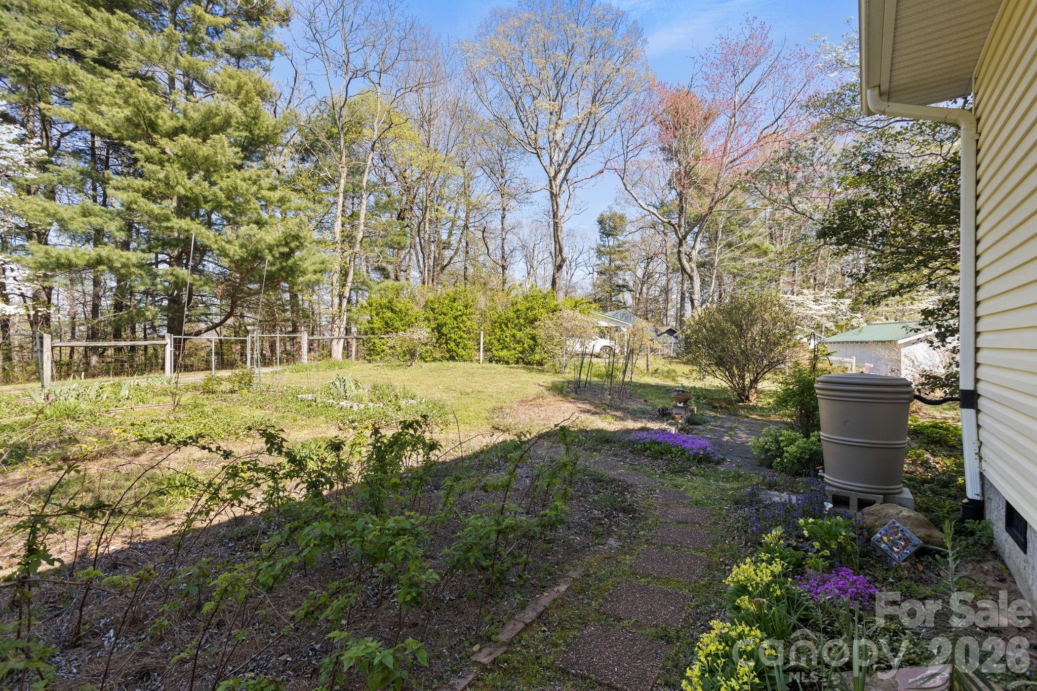 367 Crescent Street Property Photo 4