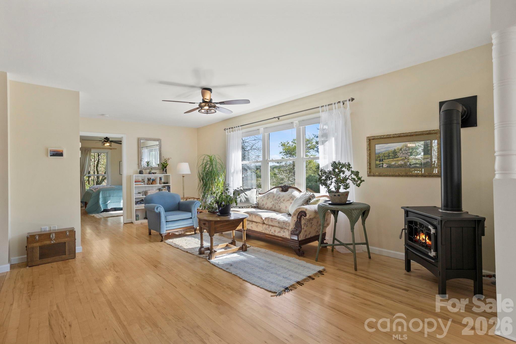367 Crescent Street Property Photo 8