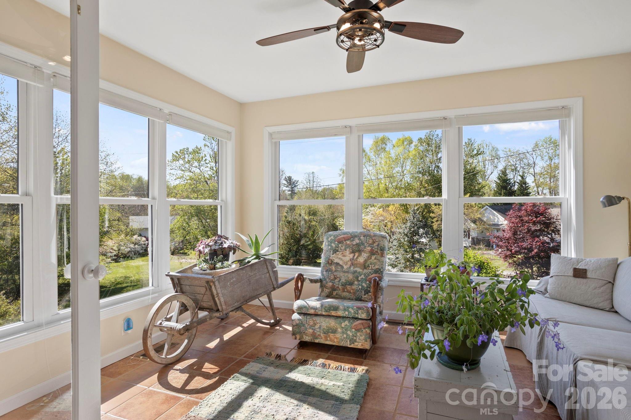 367 Crescent Street Property Photo 12