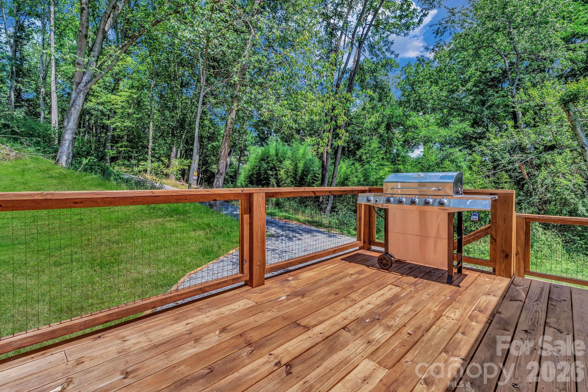 21 Carolinda Lane Property Photo 43