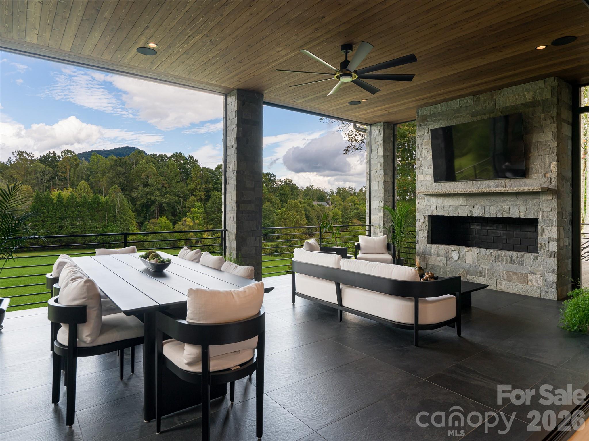 39 Bear Flower Trail Property Photo 11
