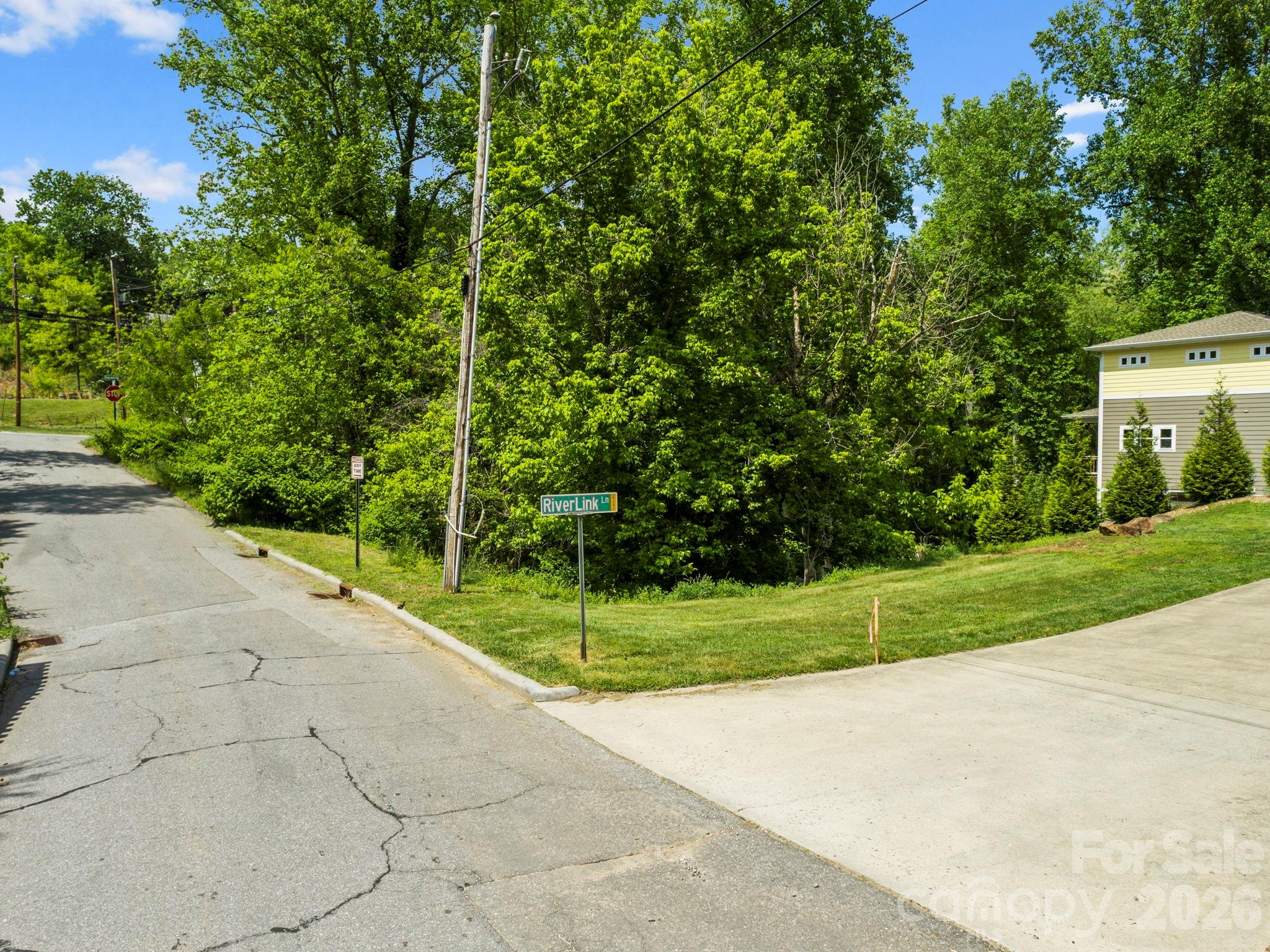 9999 Euclid Boulevard Property Photo 9