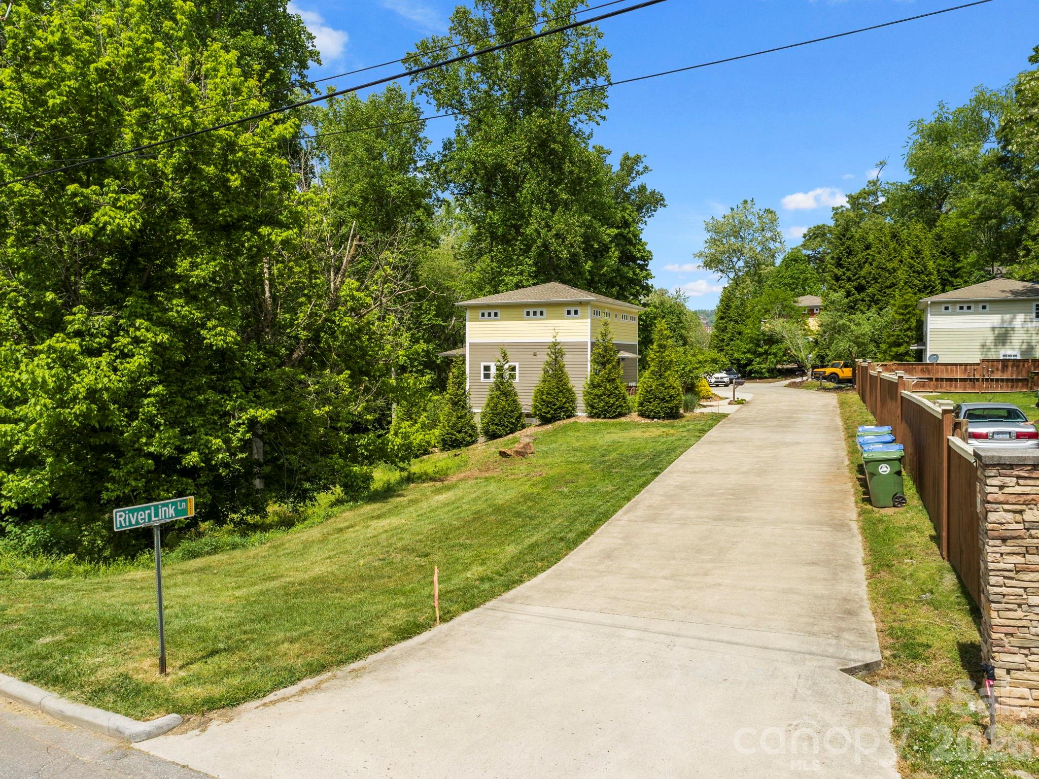 9999 Euclid Boulevard Property Photo 26