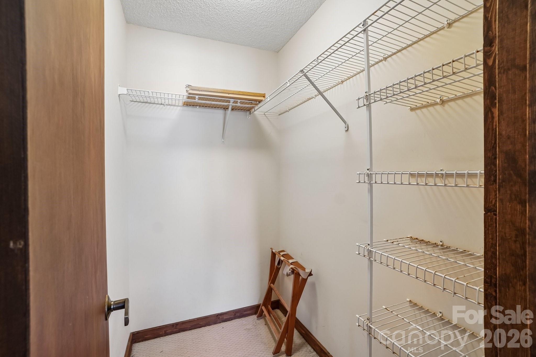 302 Eagles Nest Court Property Photo 14