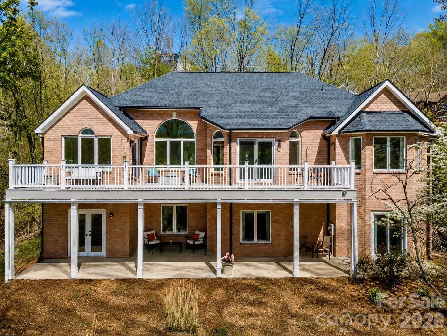 11 High Meadow Drive Property Photo 2