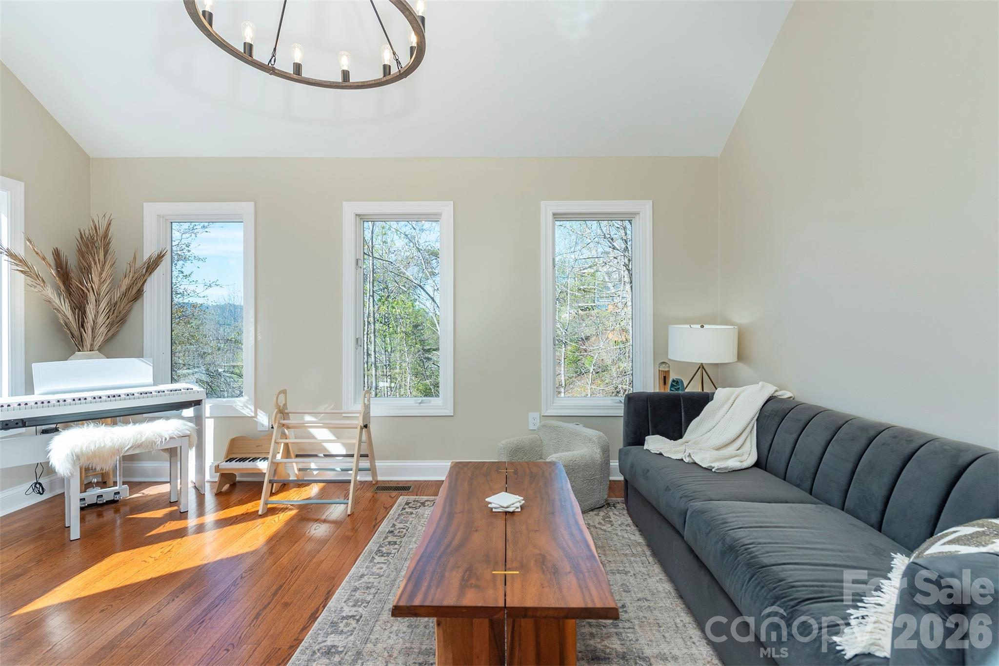 11 High Meadow Drive Property Photo 18