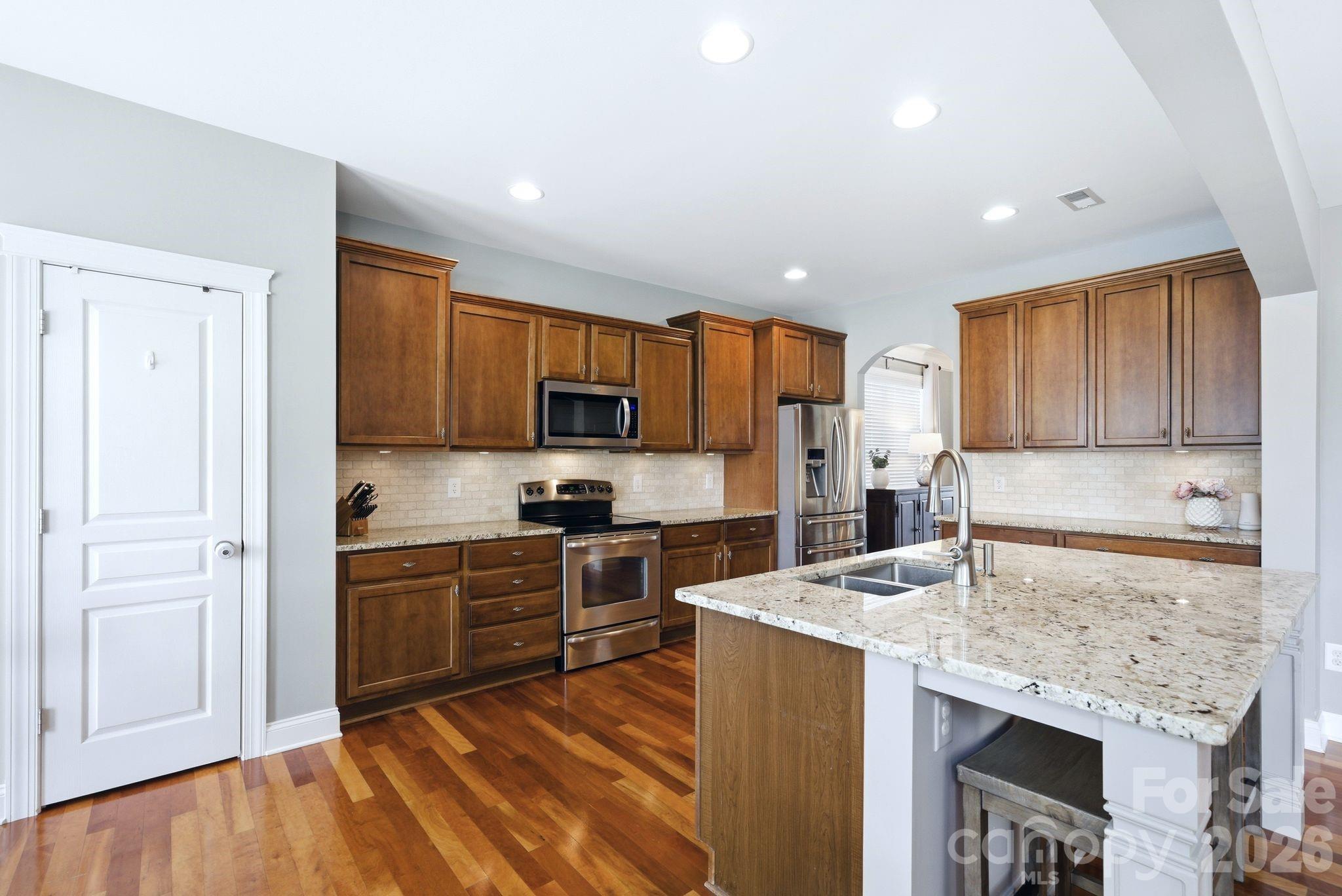 8029 Whitehawk Hill Road Property Photo 7
