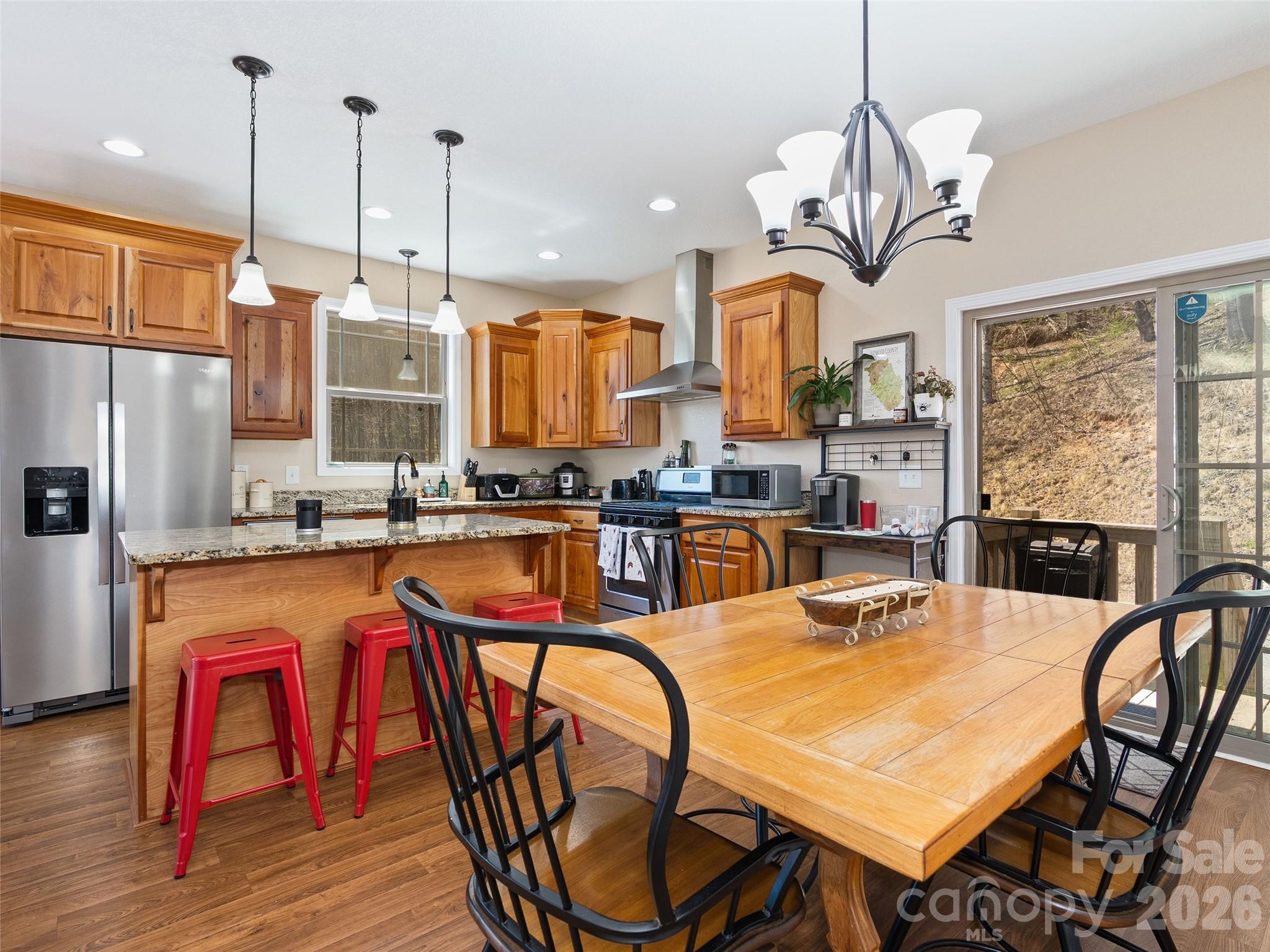 4823 Max Patch Road Property Photo 3