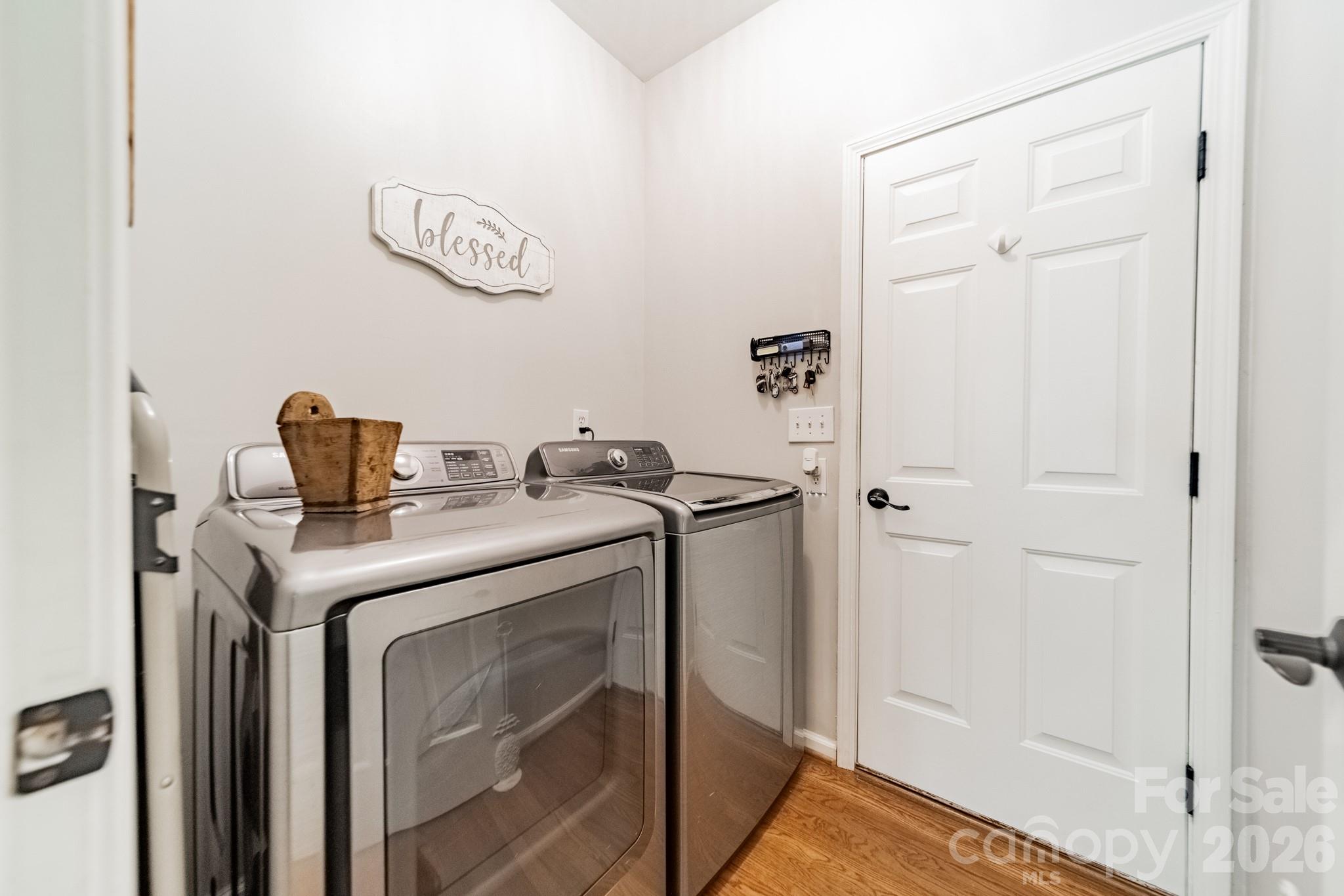 6216 Creek Breeze Road Property Photo 17