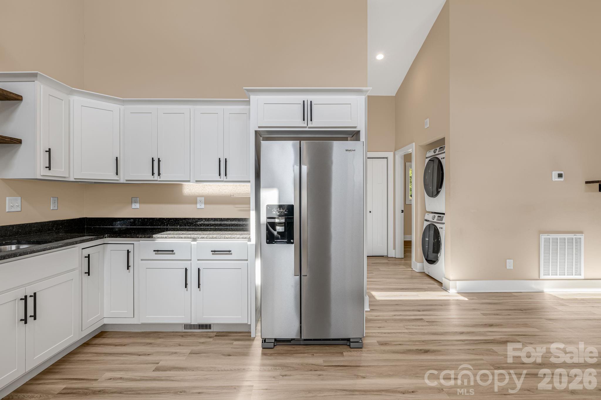 207 Hanover Street Property Photo 11