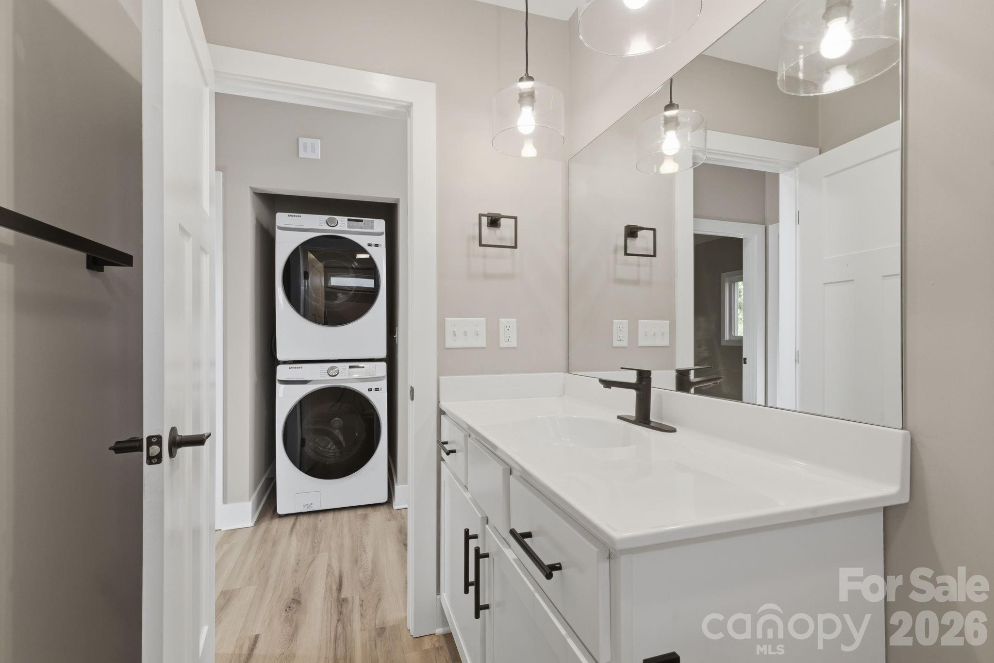 207 Hanover Street Property Photo 16