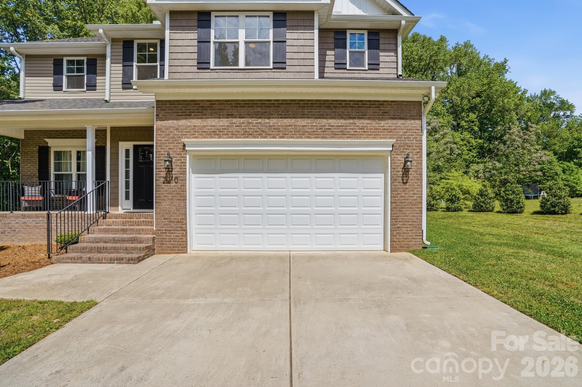 2910 Plum Thicket Court Property Photo 13
