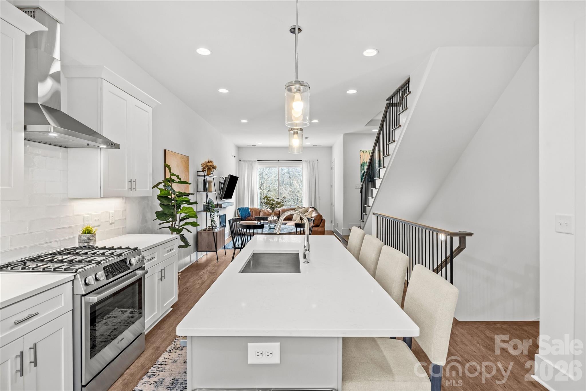 2631 Archdale Drive Property Photo 13