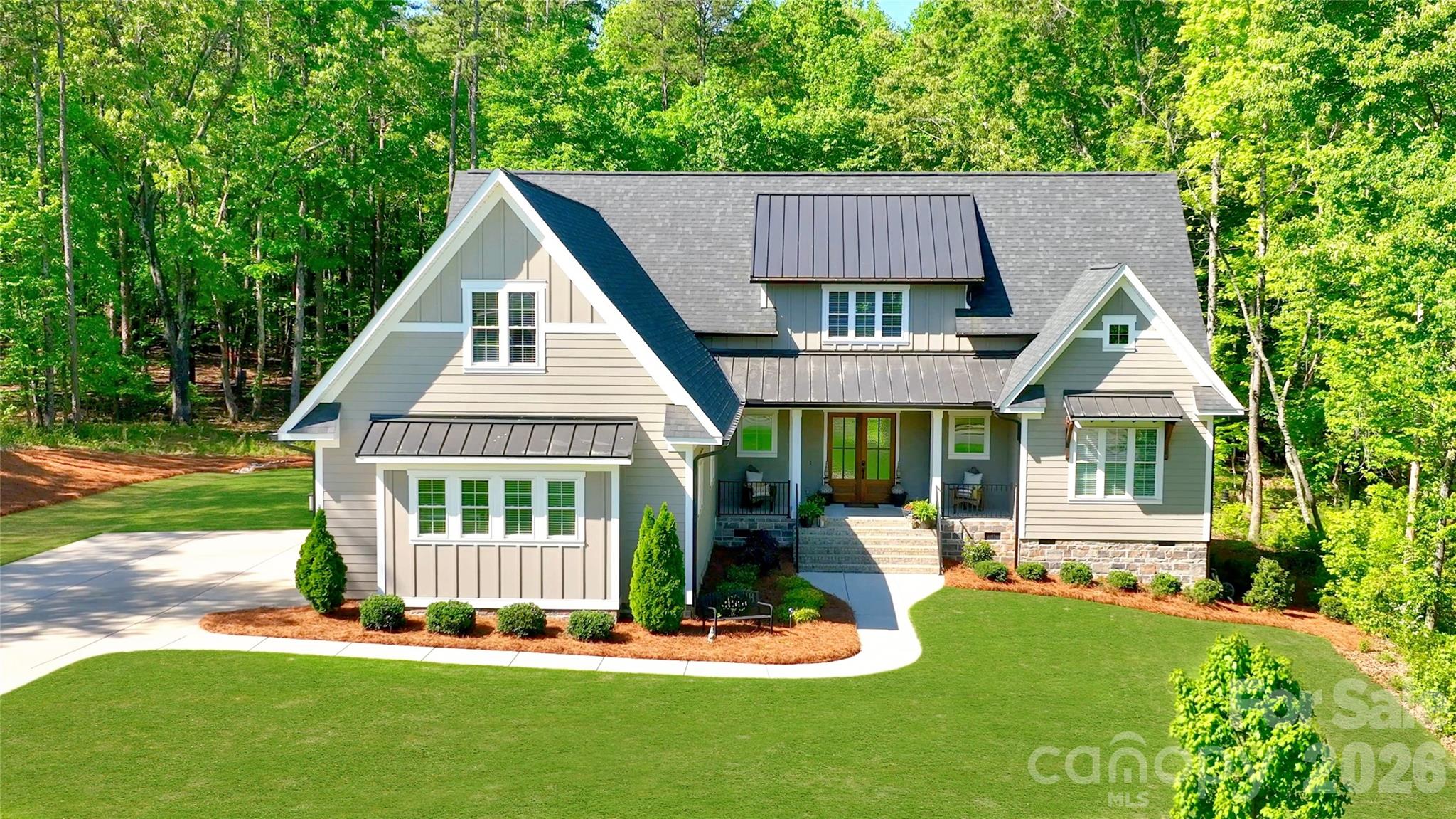 859 Irish Creek Drive Property Photo 3