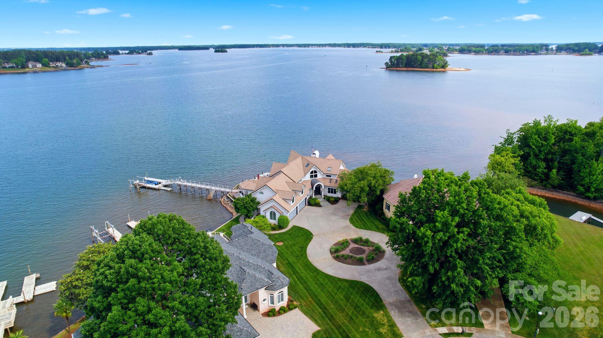 3386 Governors Island Drive Property Photo 1