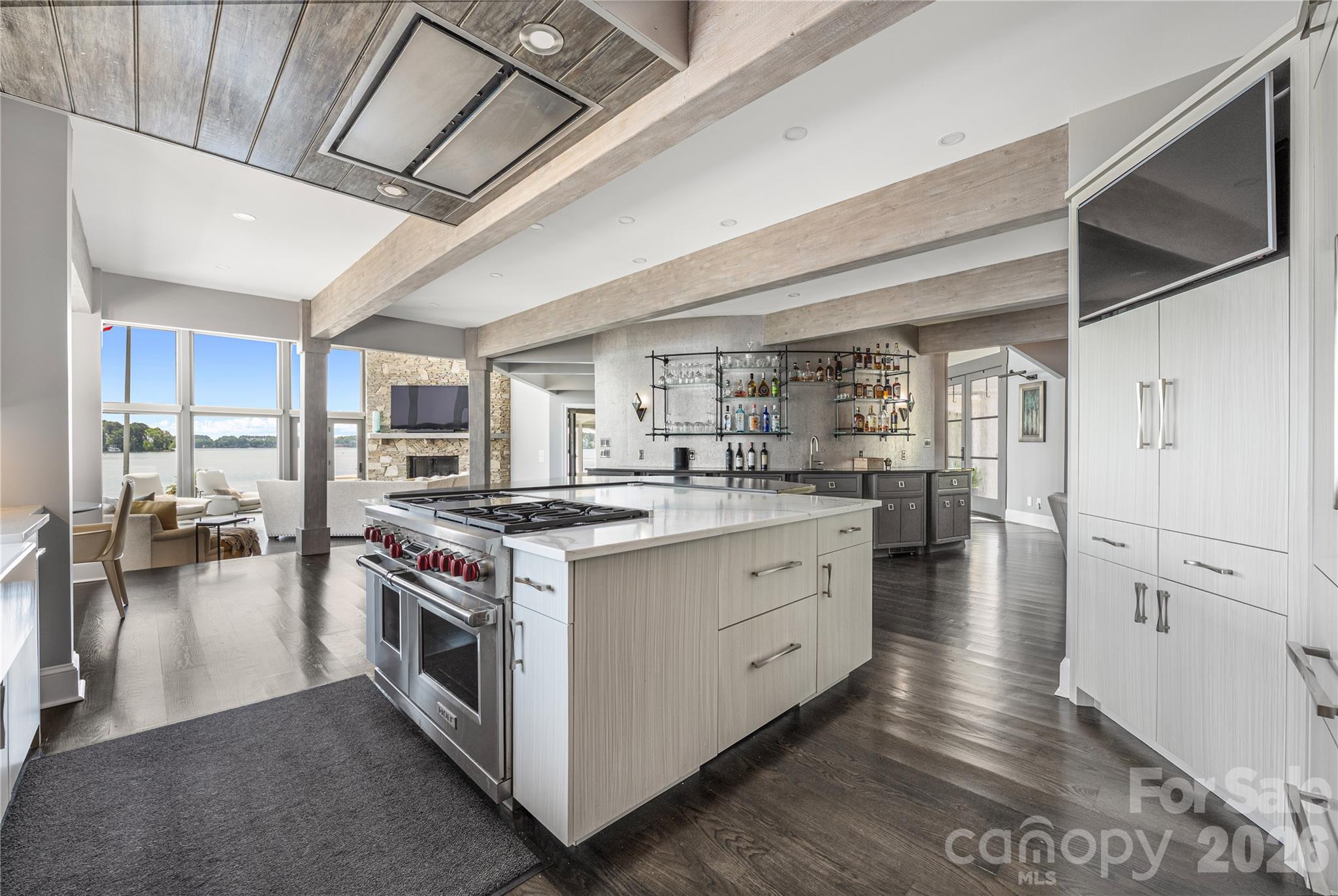 3386 Governors Island Drive Property Photo 11
