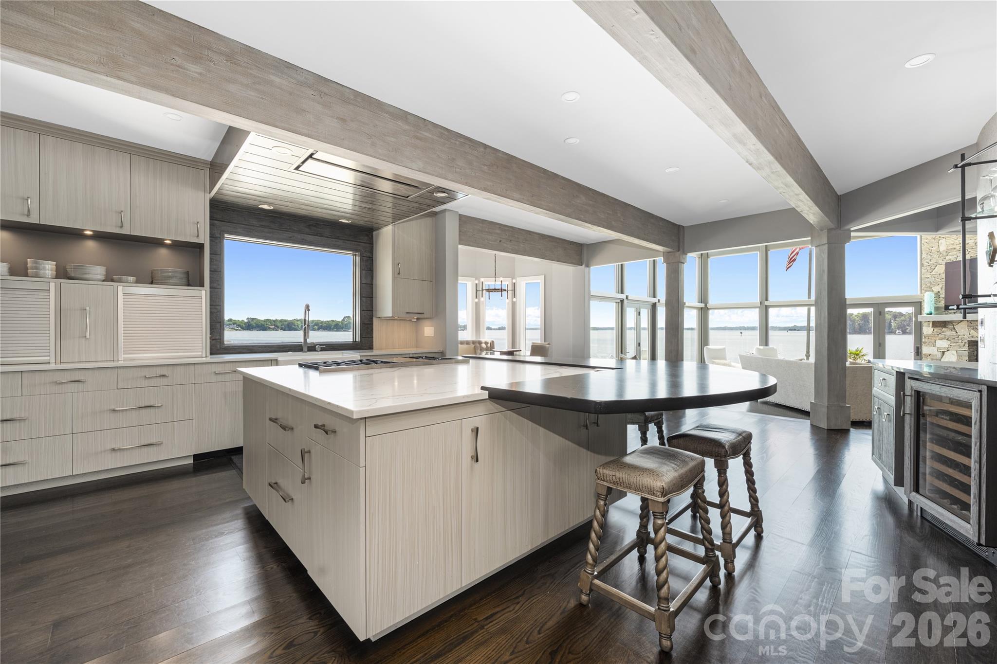 3386 Governors Island Drive Property Photo 13
