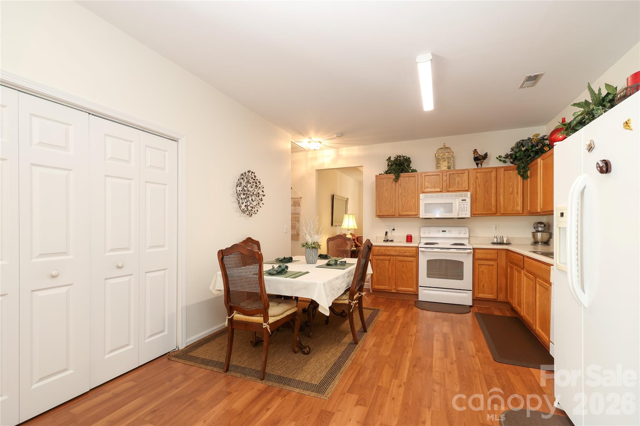 7175 Somerset Springs Drive E Bld1 Property Photo 10