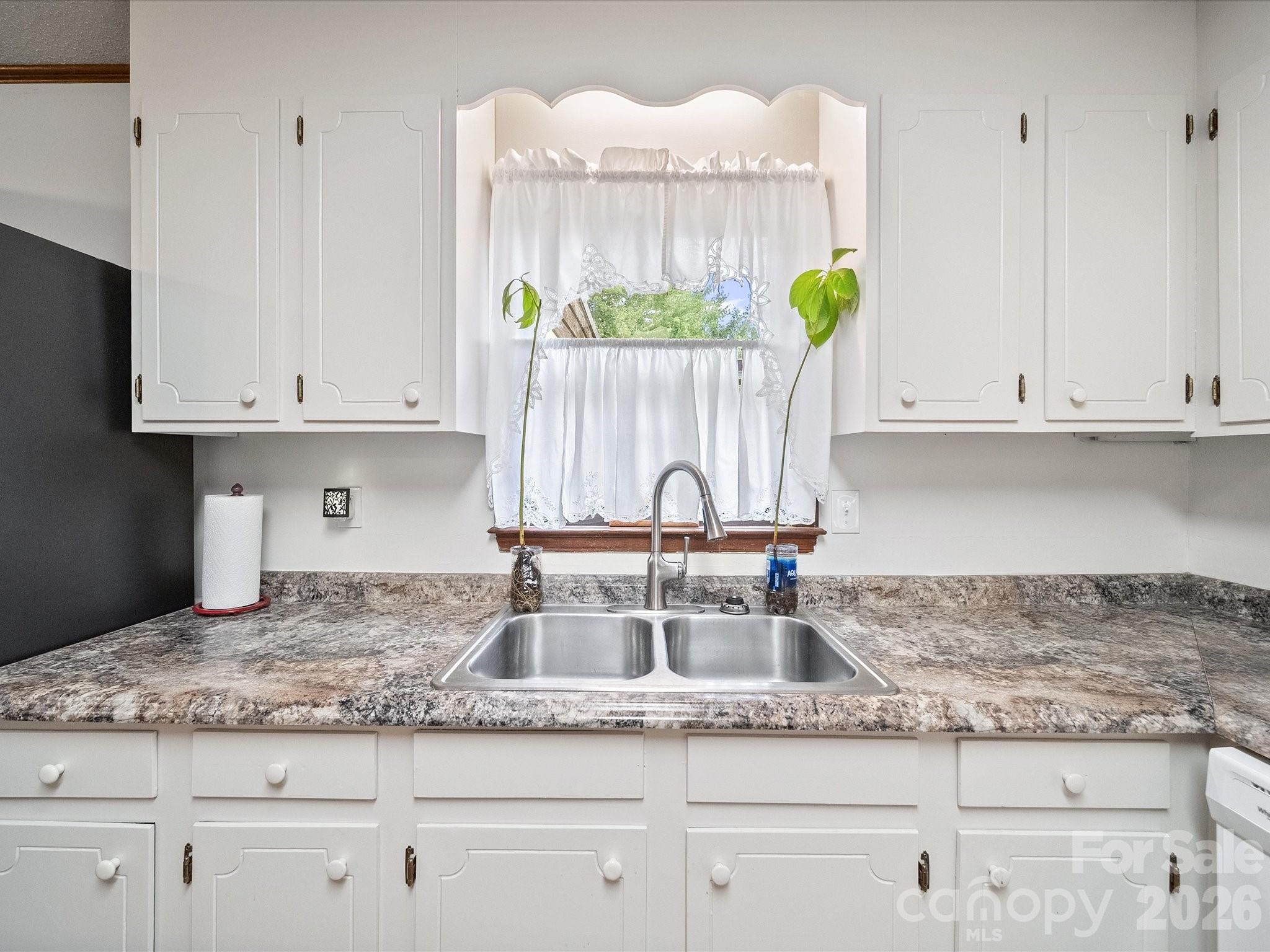 3510 Flint Drive Property Photo 12