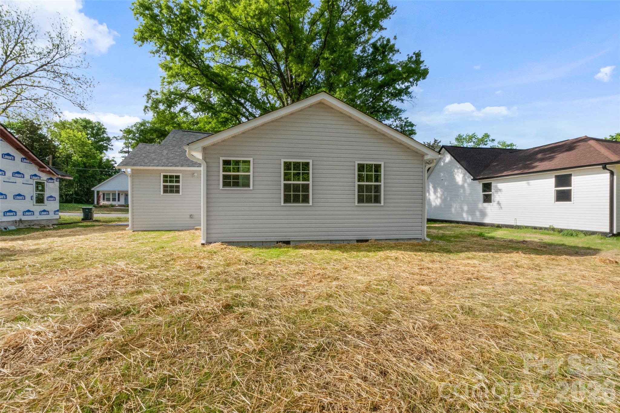 328 Whitner Street Property Photo 3