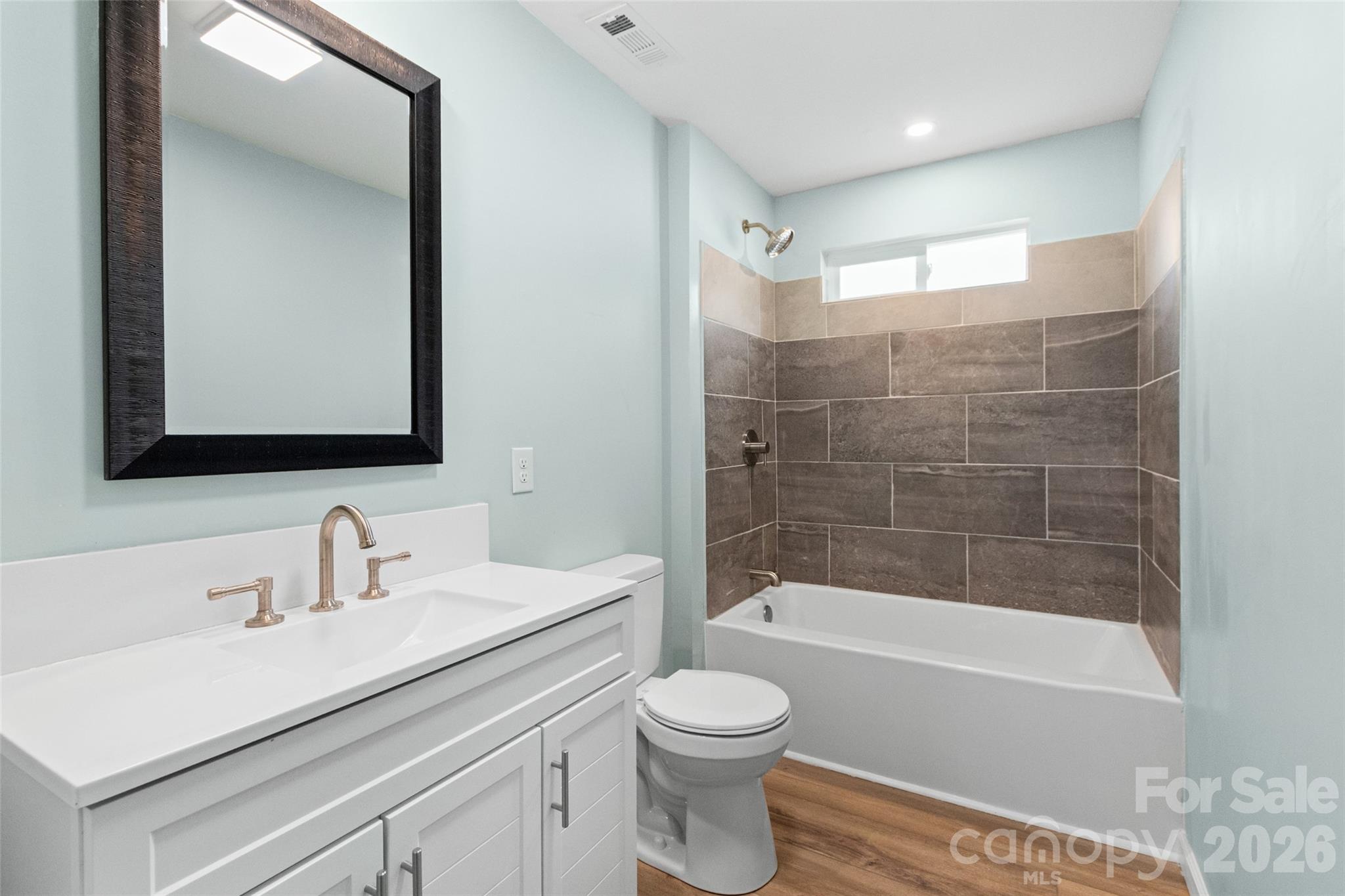 328 Whitner Street Property Photo 7