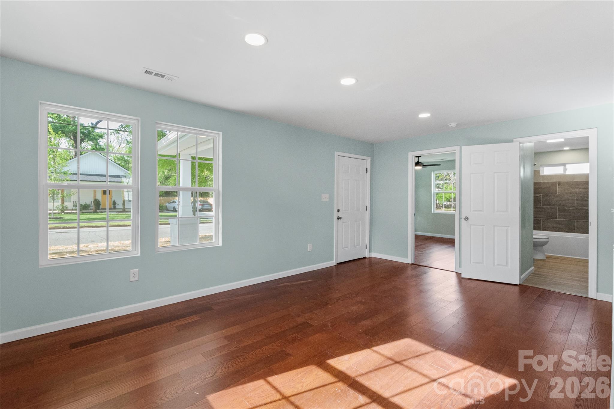 328 Whitner Street Property Photo 13