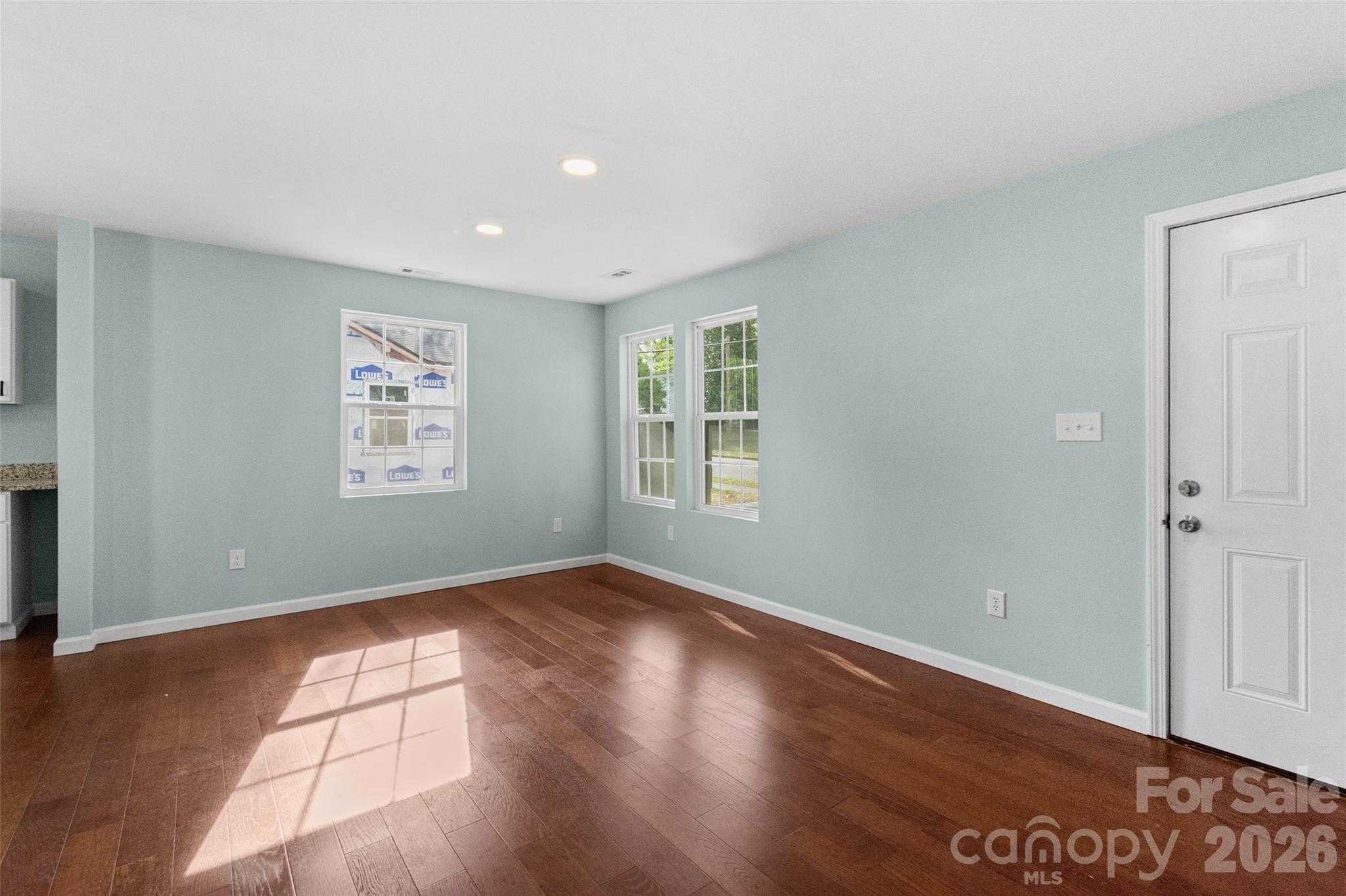 328 Whitner Street Property Photo 17