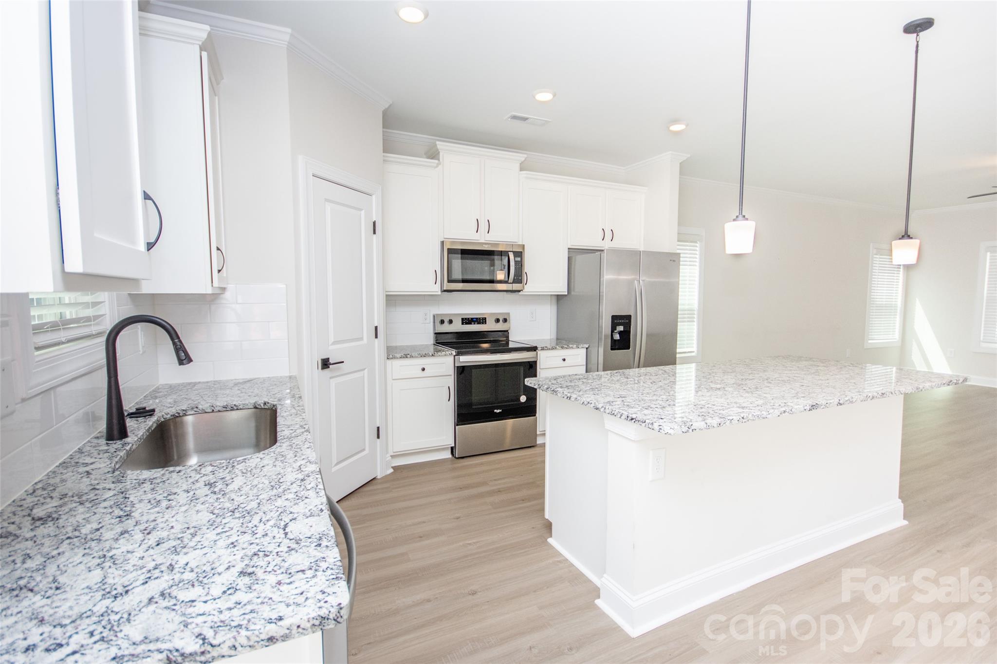109 Brixham Loop Property Photo 17