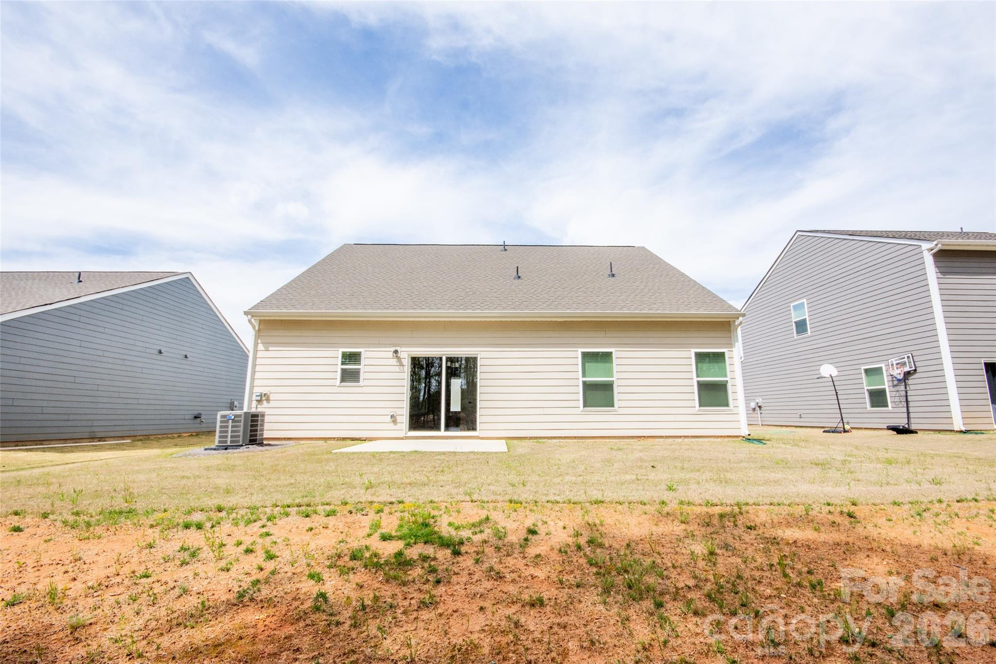 109 Brixham Loop Property Photo 39