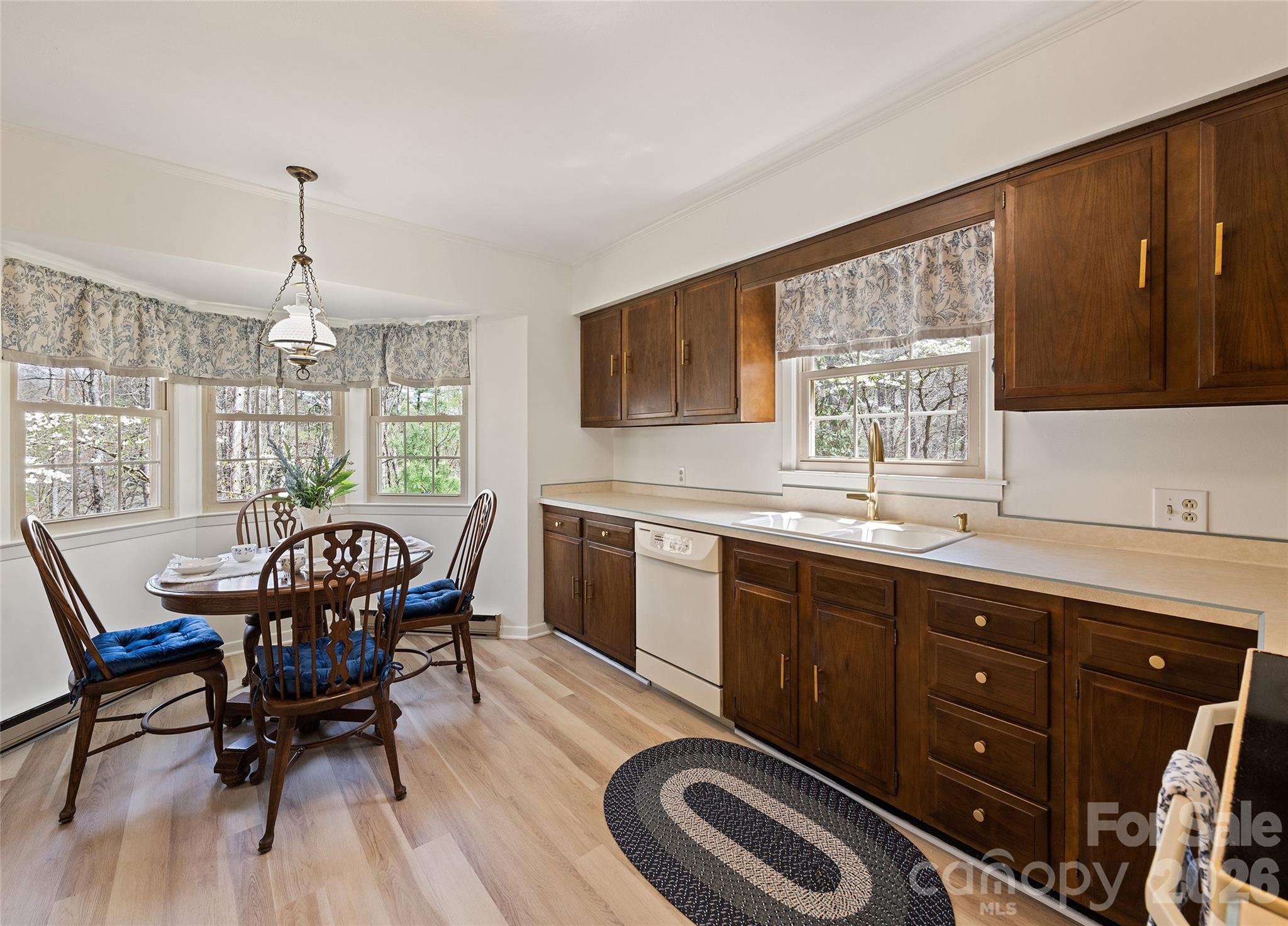 4370112 Property Photo 6