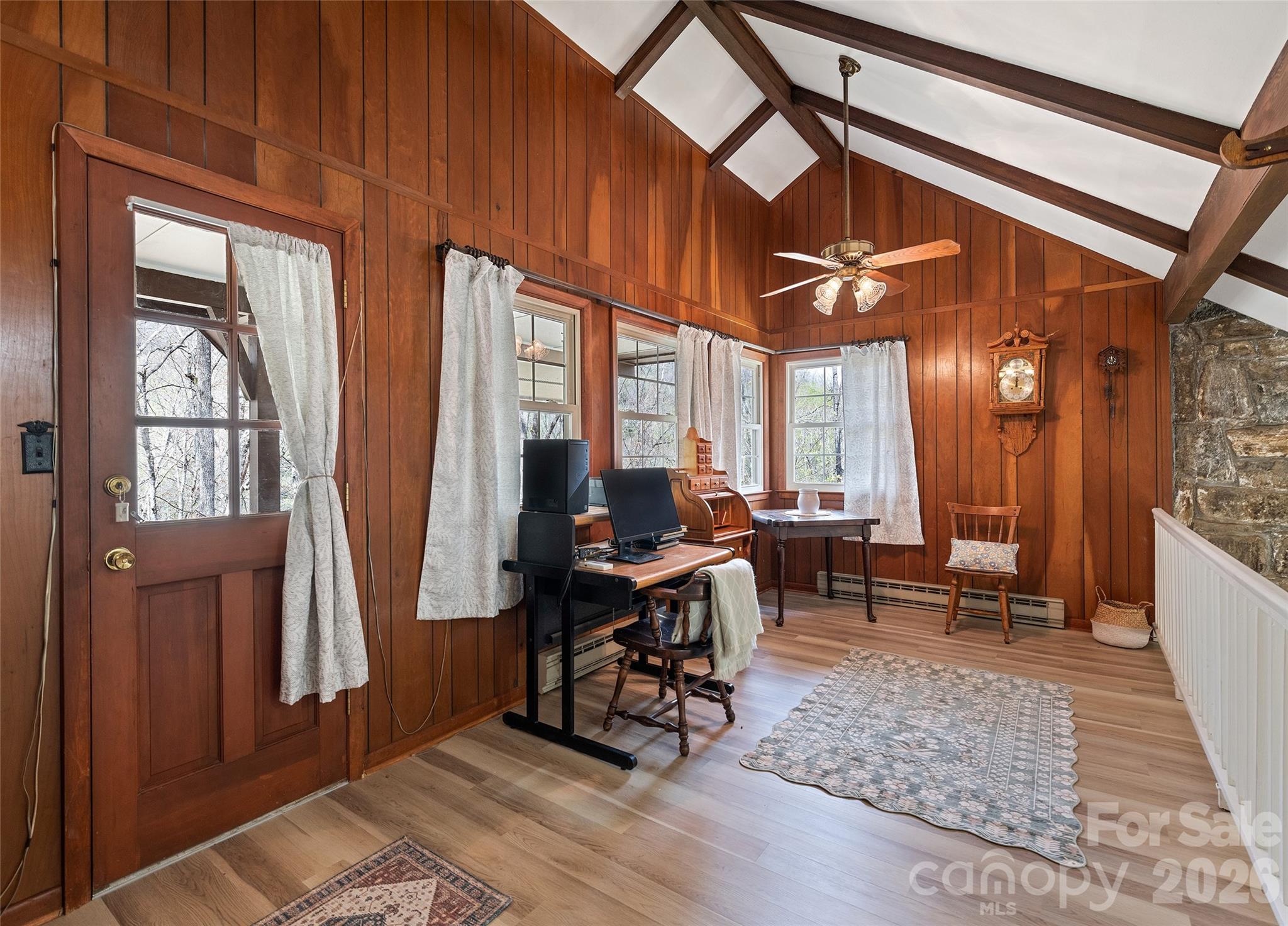 4370112 Property Photo 24