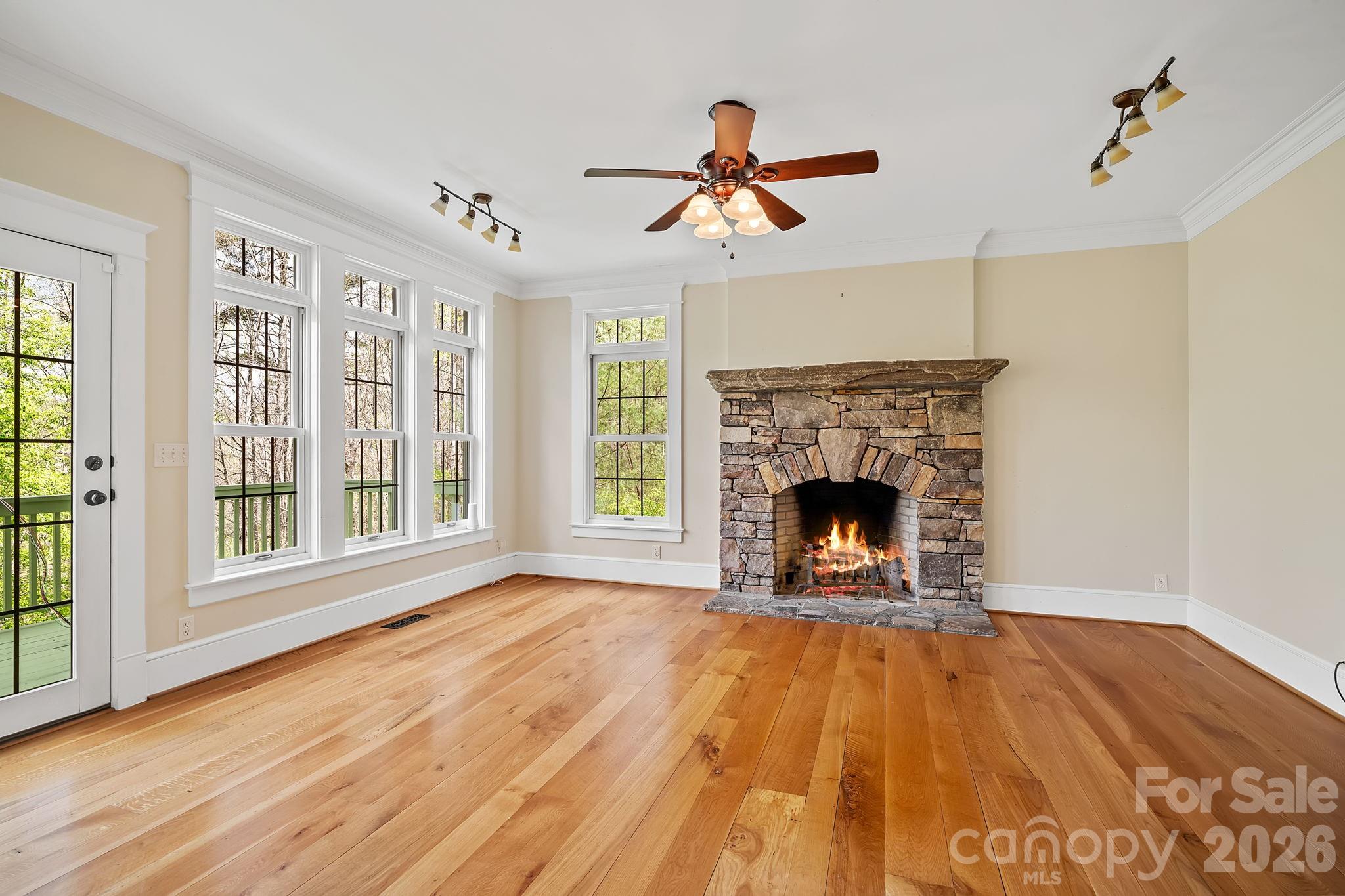 22 Lone Coyote Ridge Property Photo 7
