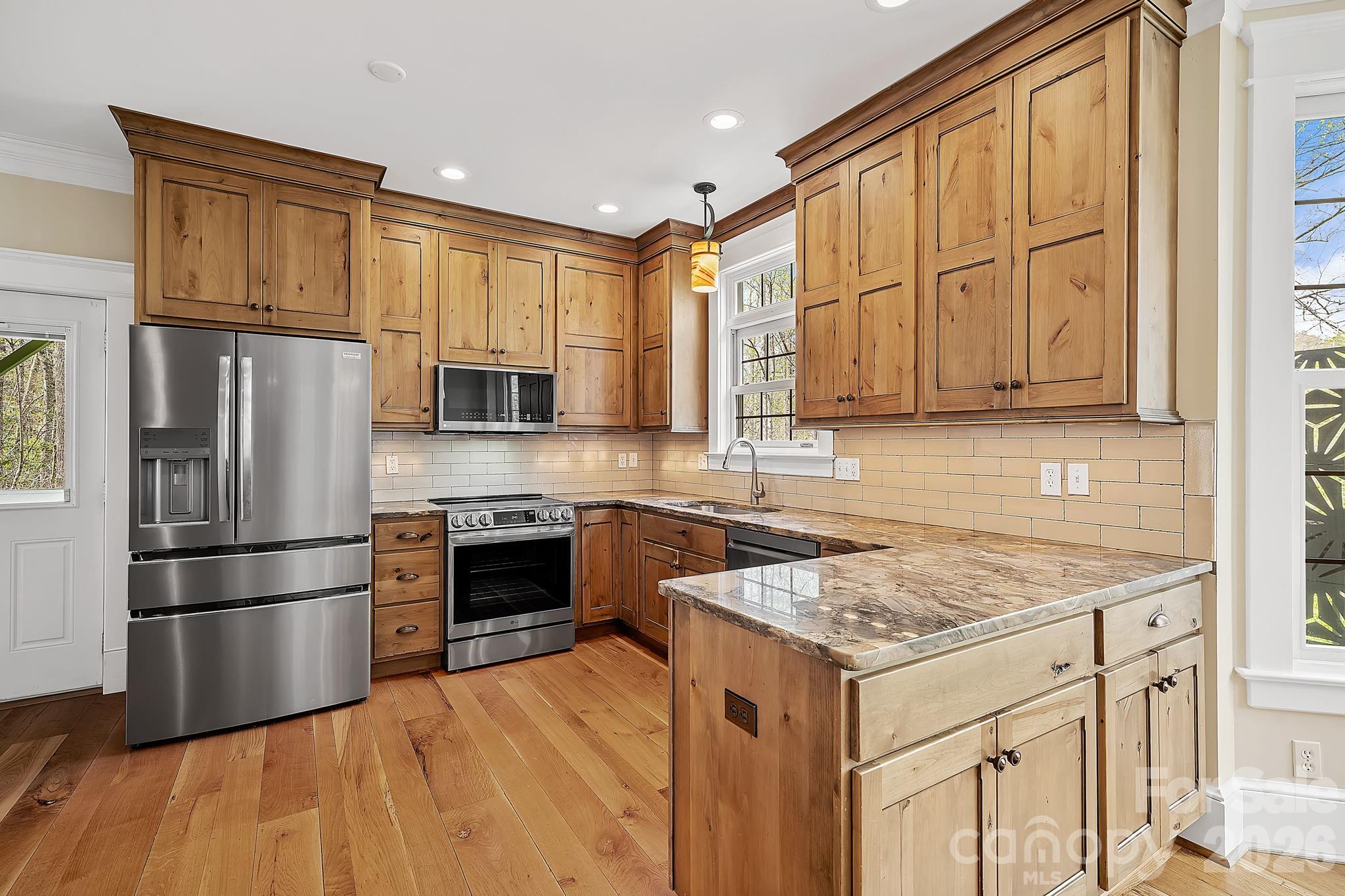 22 Lone Coyote Ridge Property Photo 9