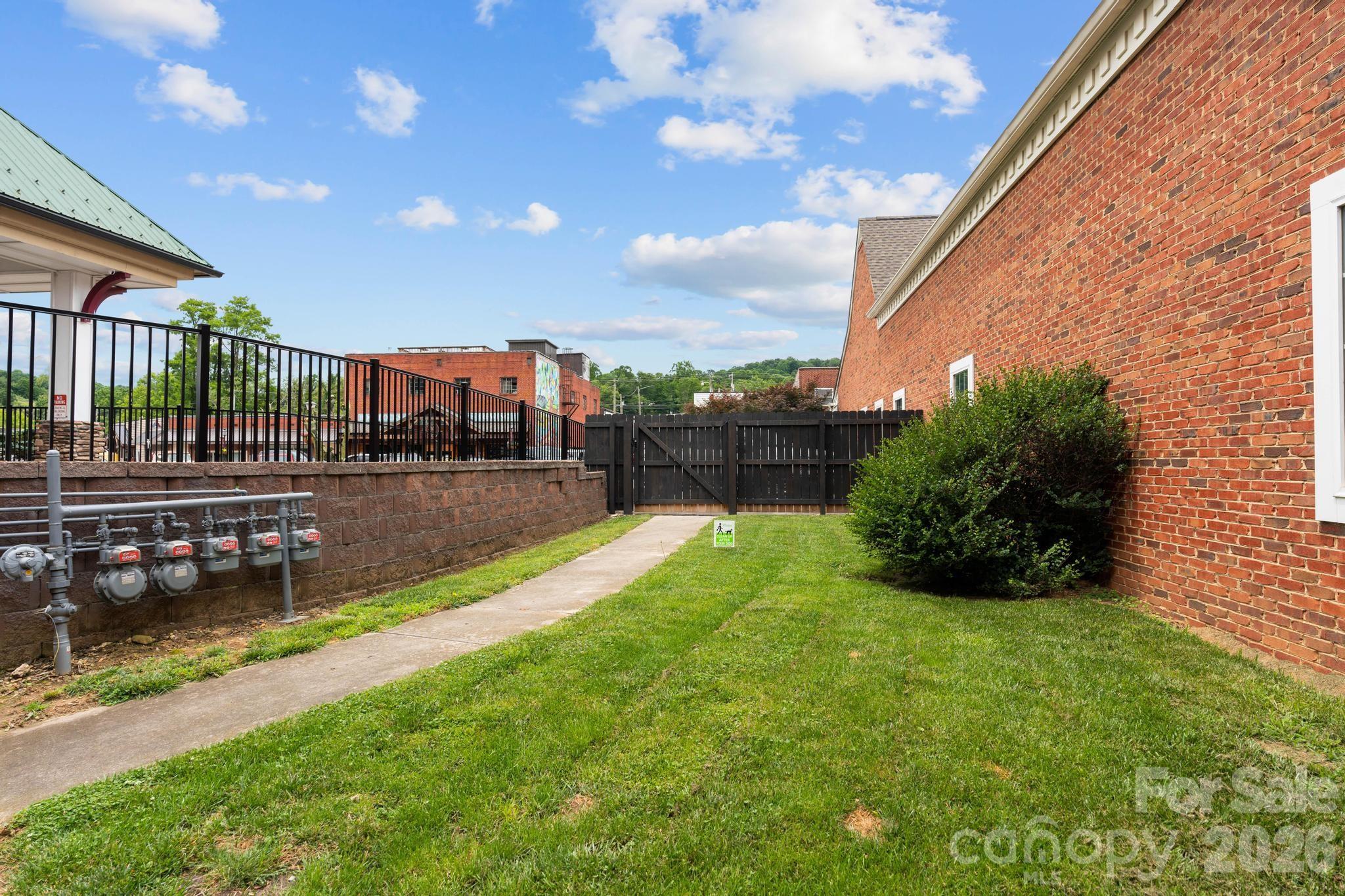 108 Jefferson Station Place Property Photo 41
