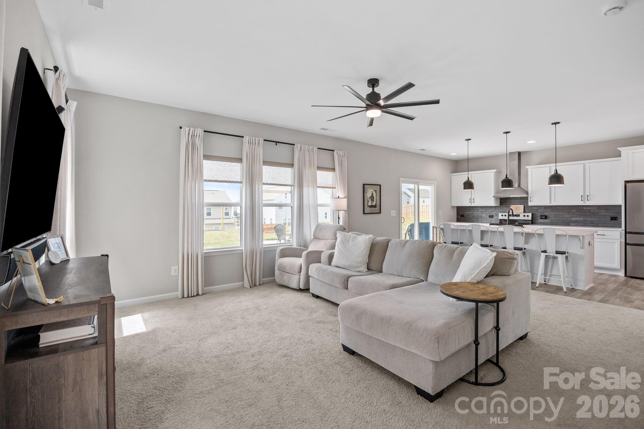 122 Slalom Street Property Photo 5