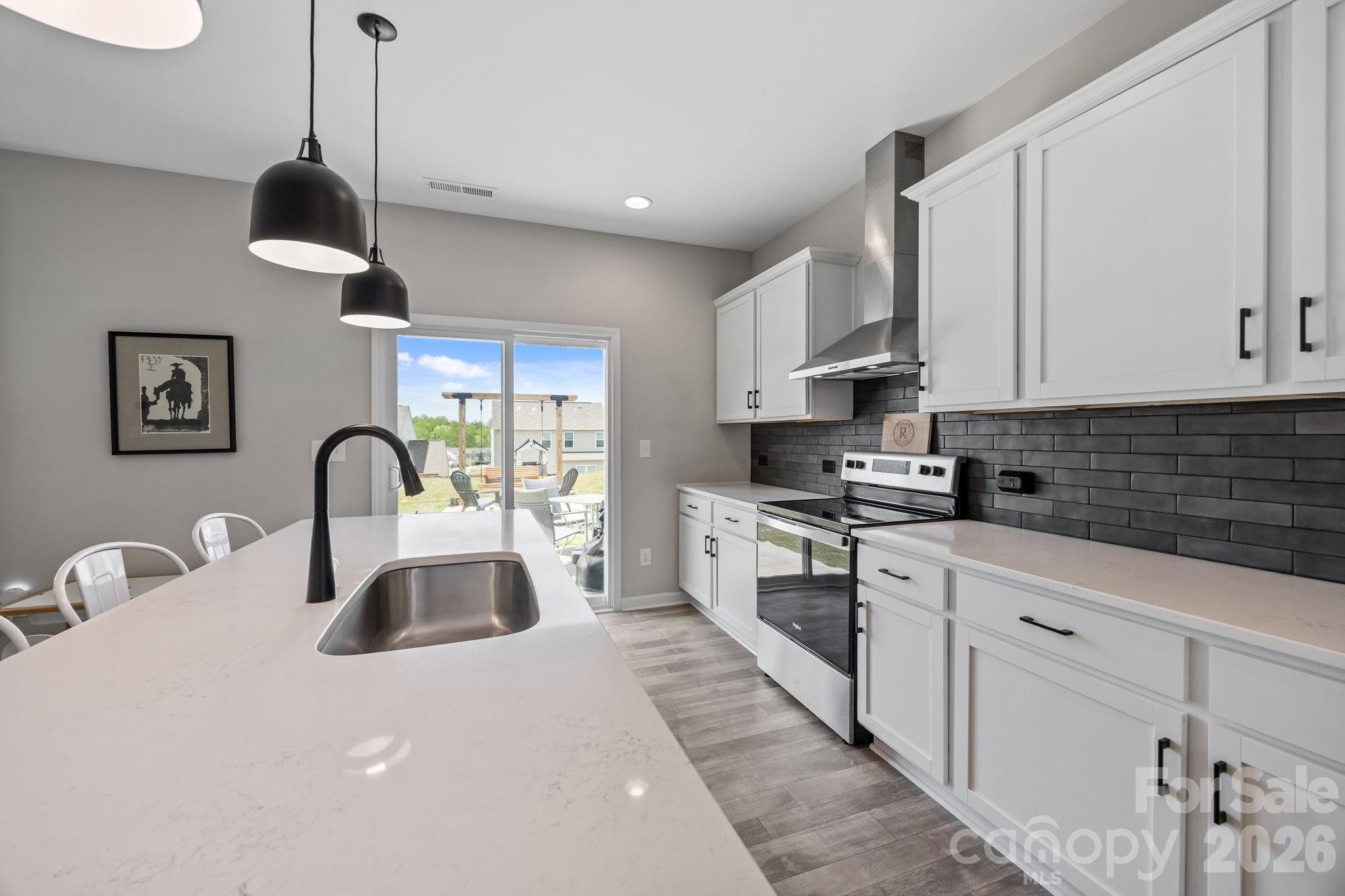 122 Slalom Street Property Photo 7