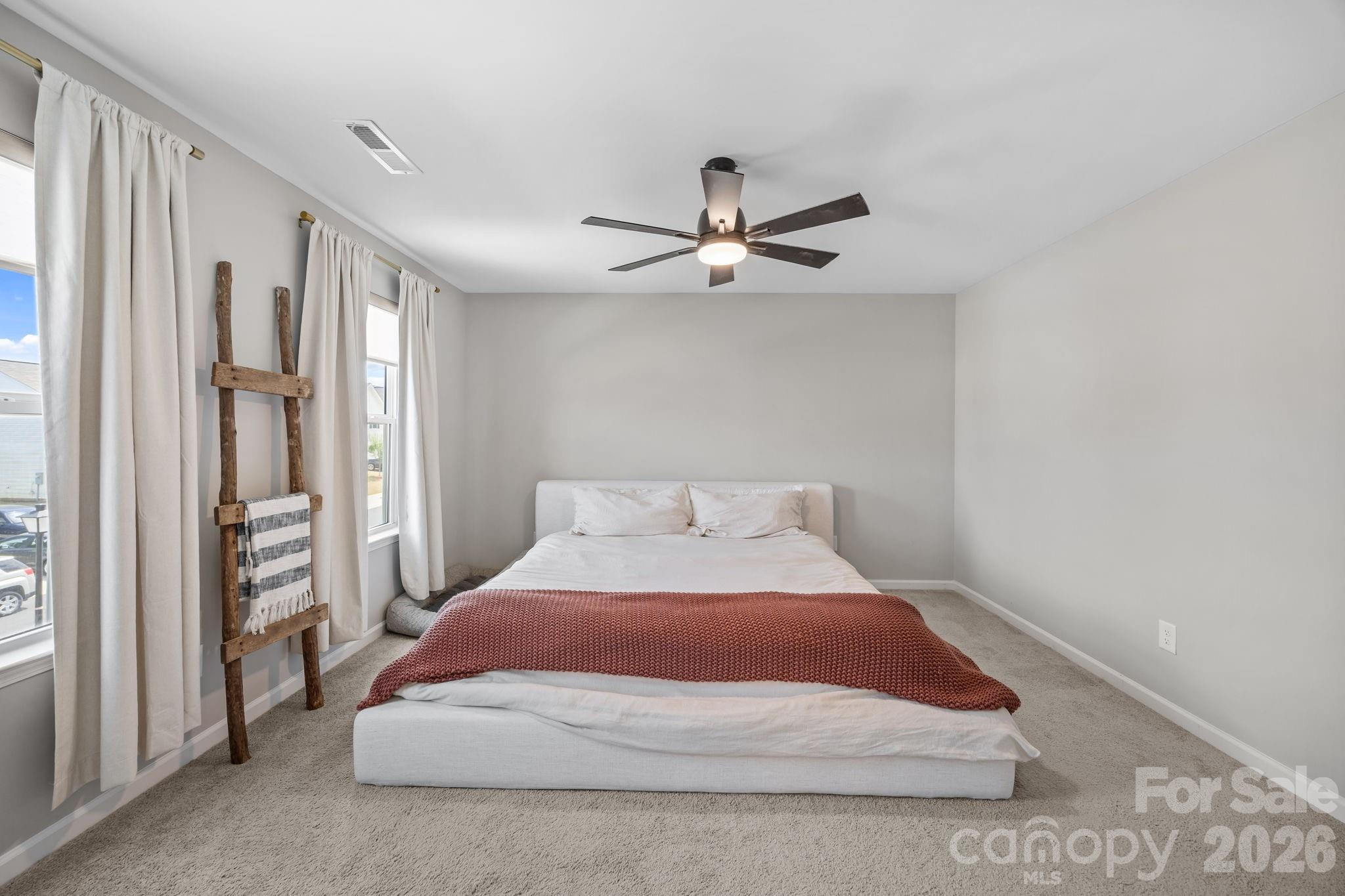 122 Slalom Street Property Photo 12