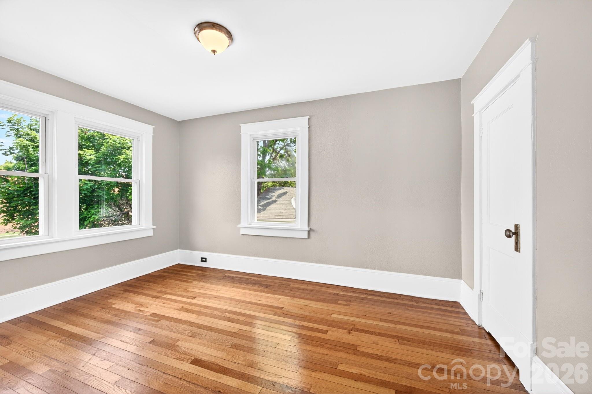 55 Walton Street Property Photo 25