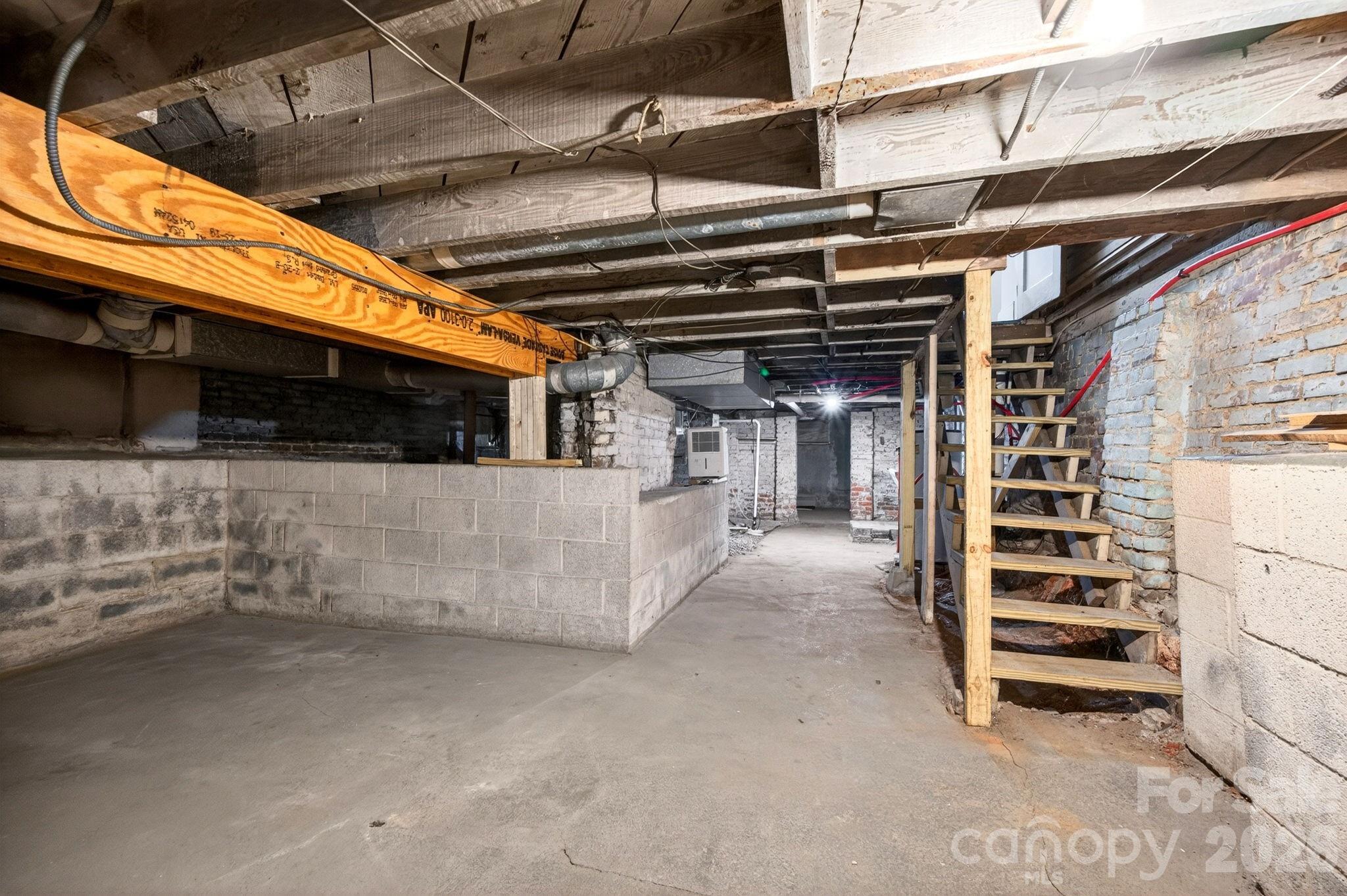 55 Walton Street Property Photo 43