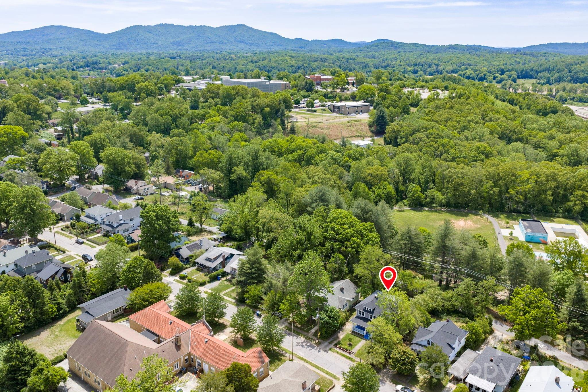 55 Walton Street Property Photo 45
