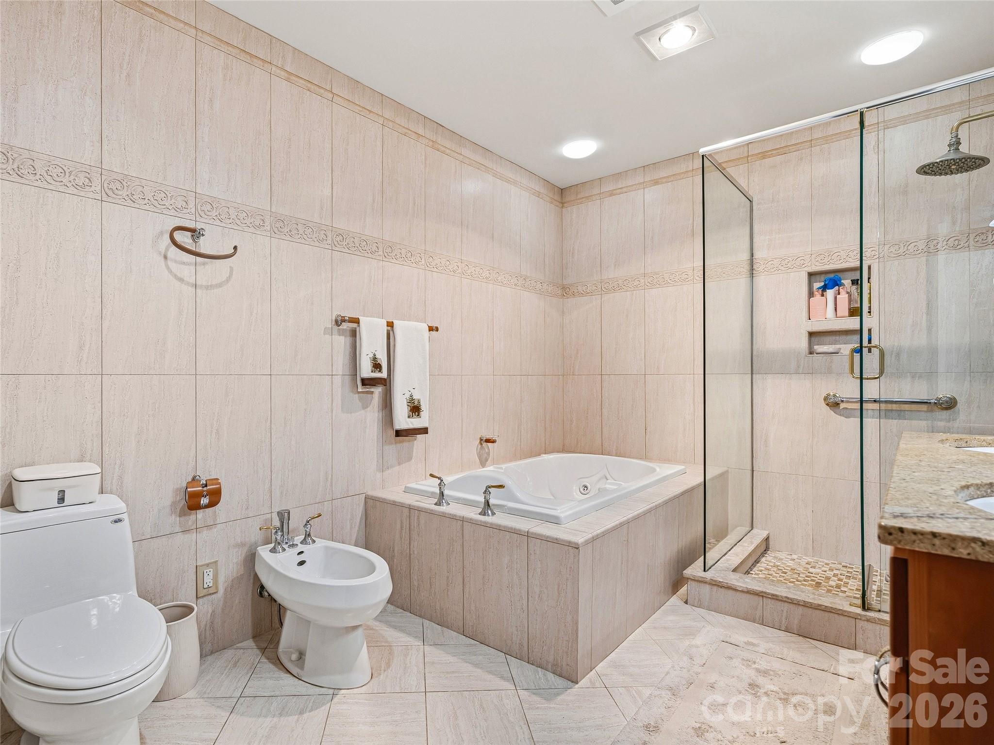 30 Dover Street Property Photo 22