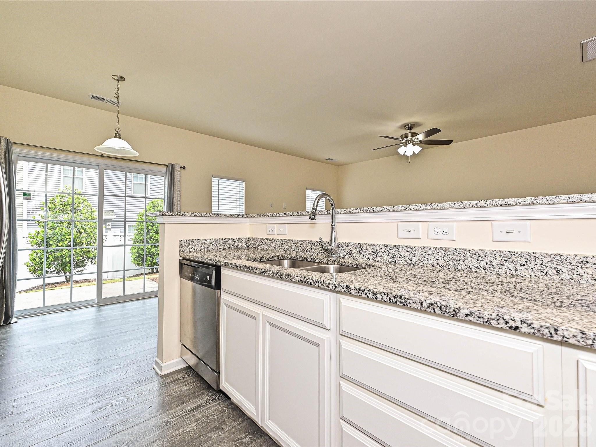 4629 Quinton Lane Property Photo 10