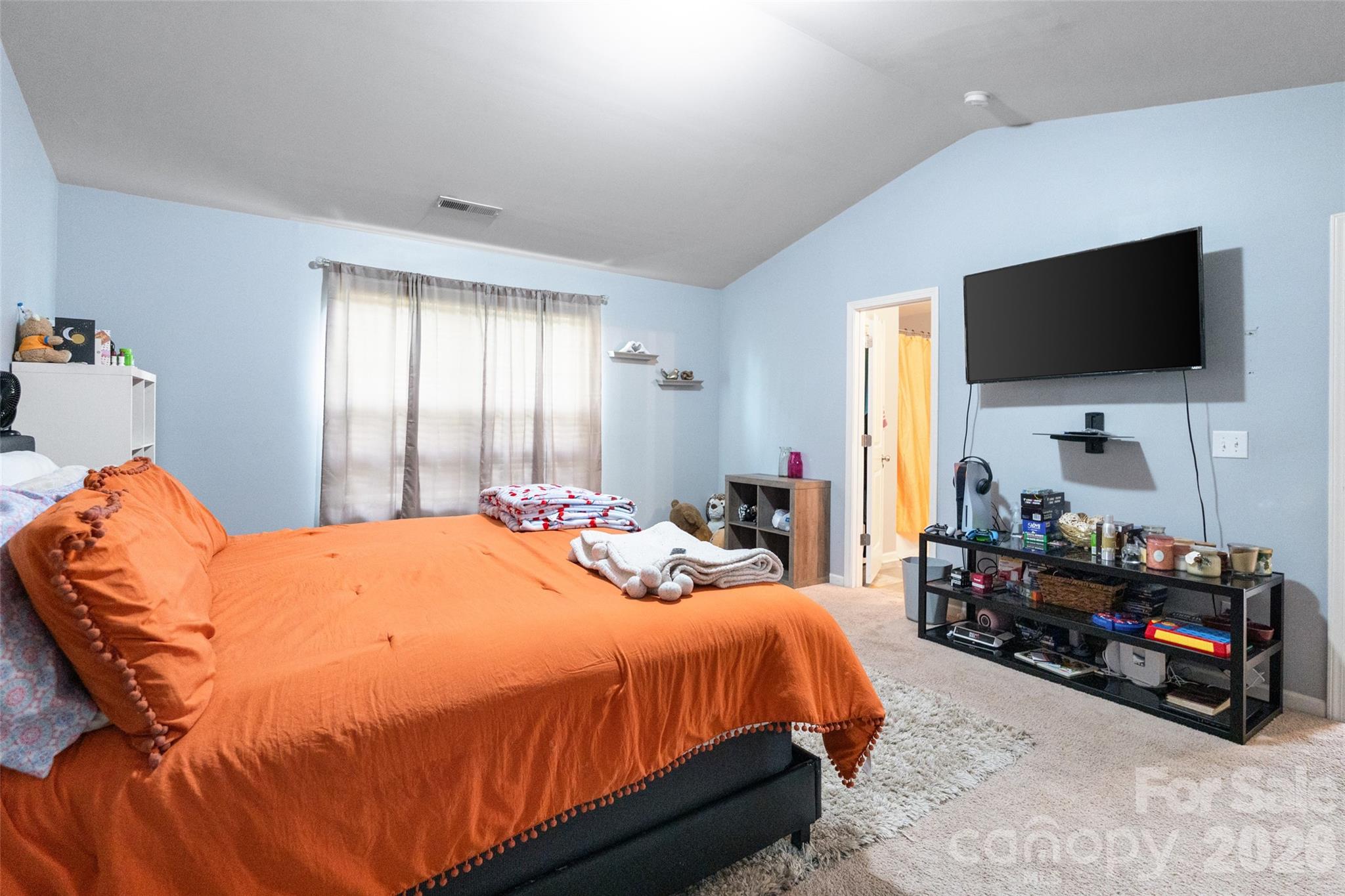 2046 E Park Drive Property Photo 14
