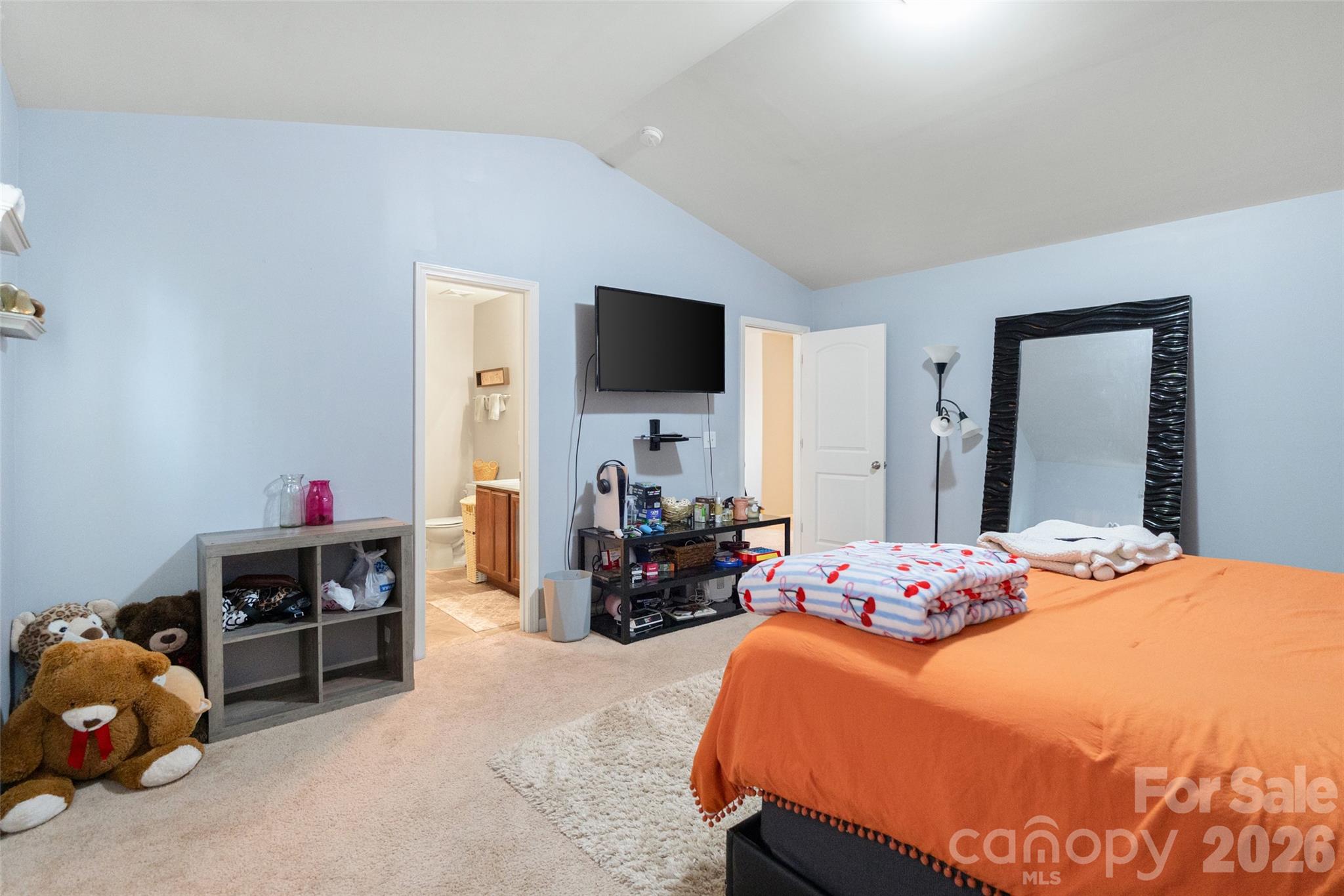 2046 E Park Drive Property Photo 15