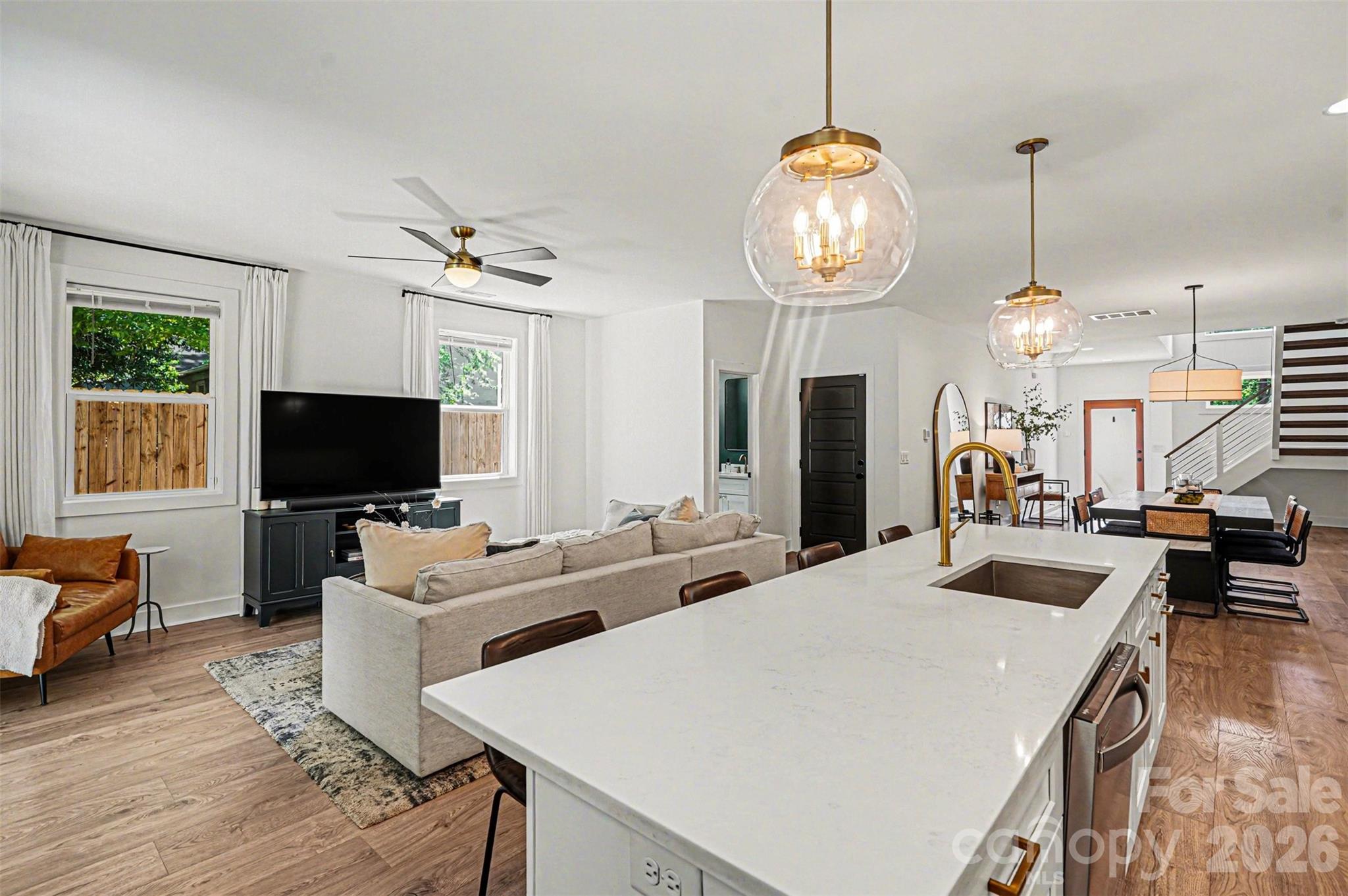 1836 Academy Street Property Photo 1